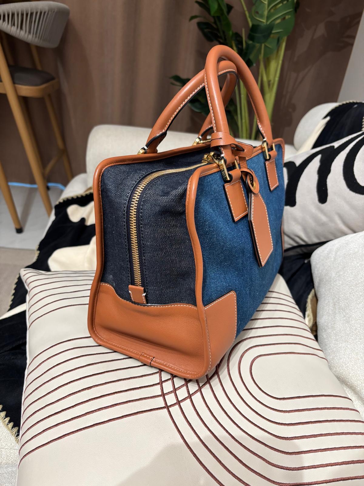 LOEWE Amazona 36 denim 2 way bag 牛仔布 100%Authentic, 98%New ✅Dust bag