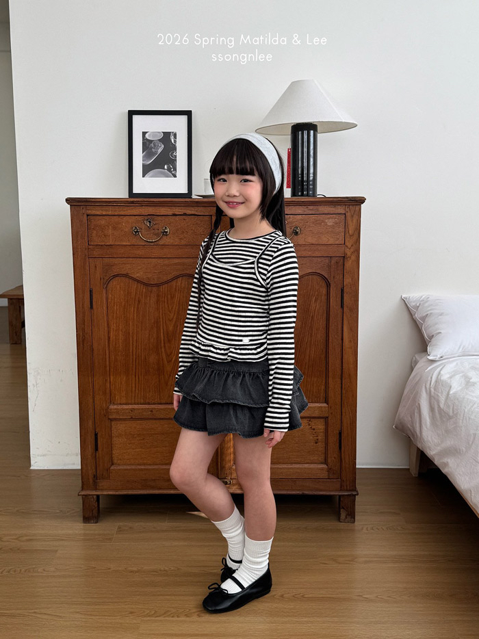 🇰🇷Matilda&Lee tee