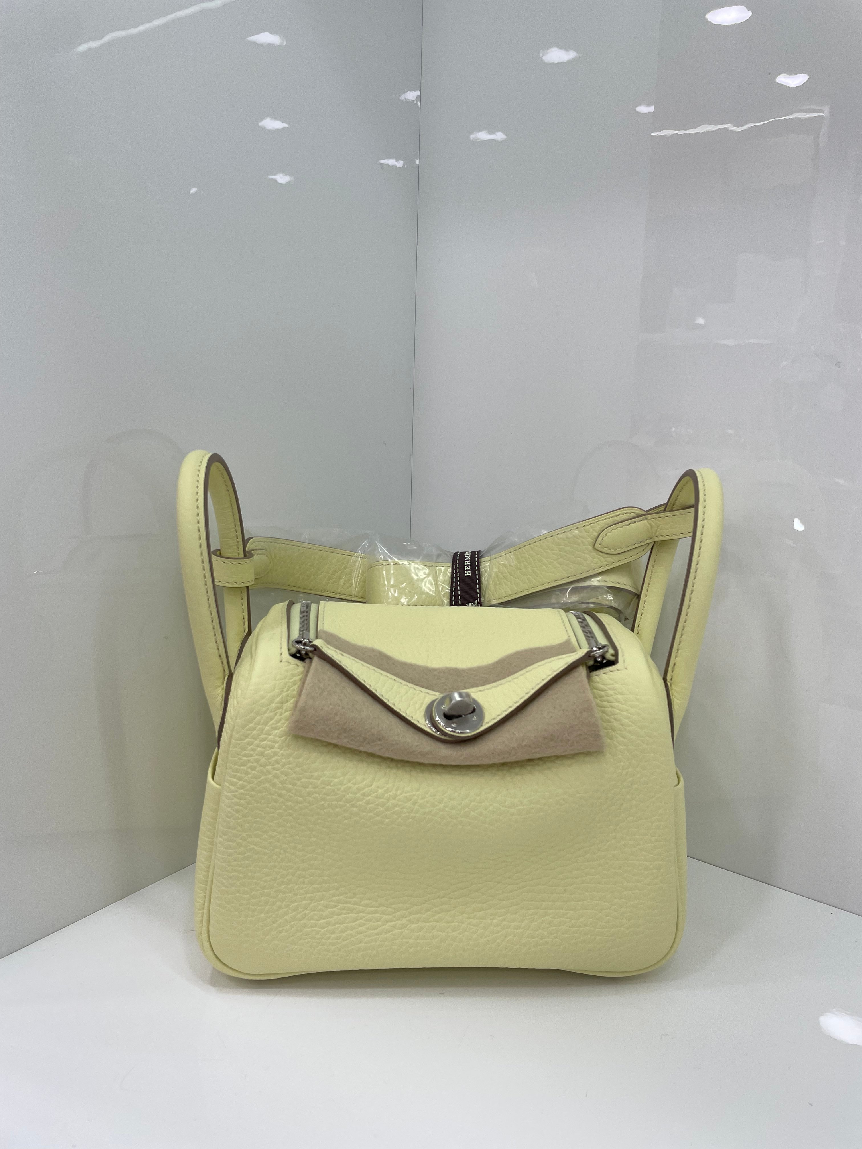 [Brand New] Hermes Mini Lindy / Stamp W