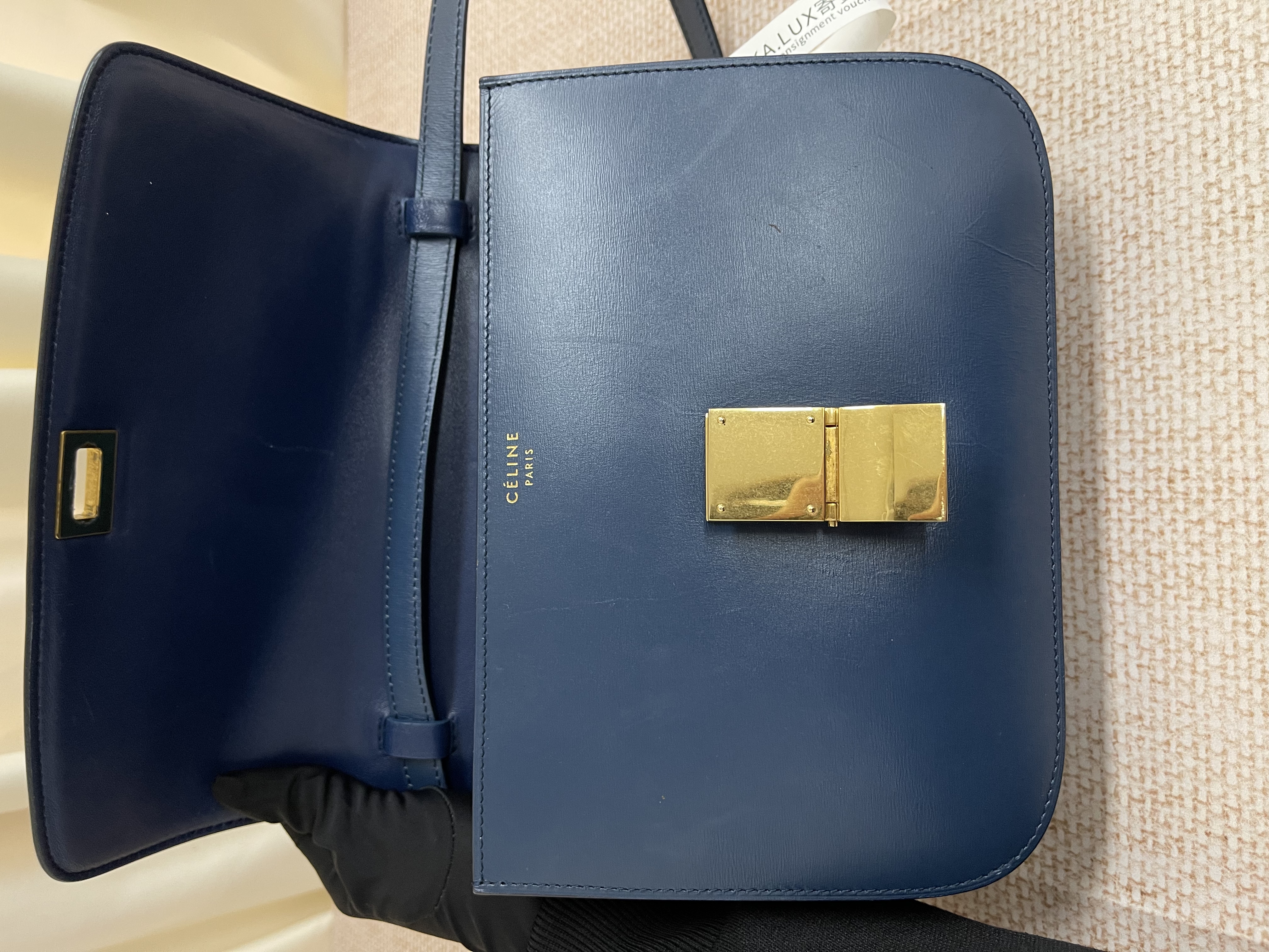 Pre-Owned CELINE Box Bag / Product Code: 26022204