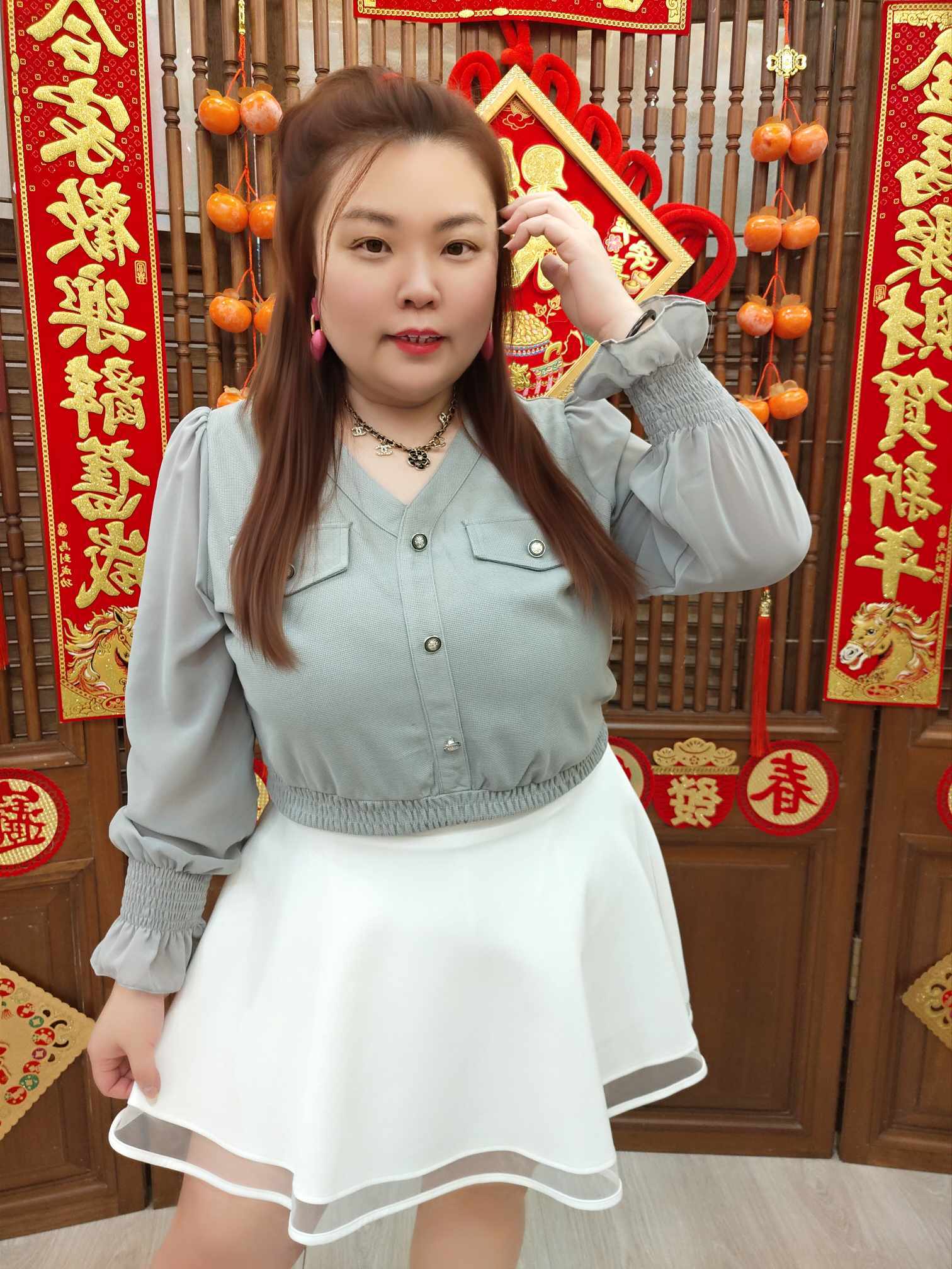 NJD09 TW#5235 V领设计长袖上衣