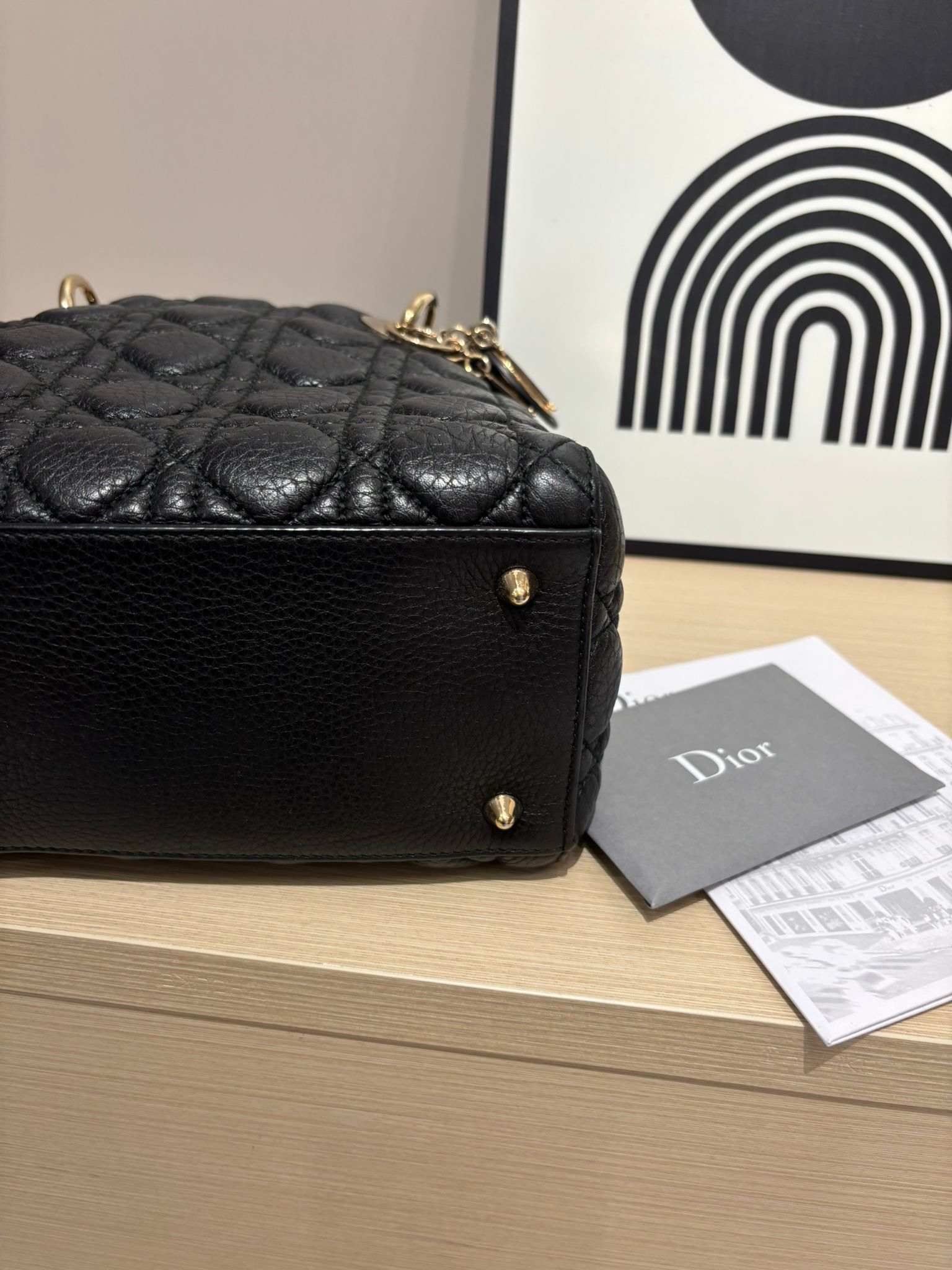 Dior Lady Dior 黑色牛皮 100%Authentic, 95%New ✅收據✅ certificate ✅Dust bag ✅Box