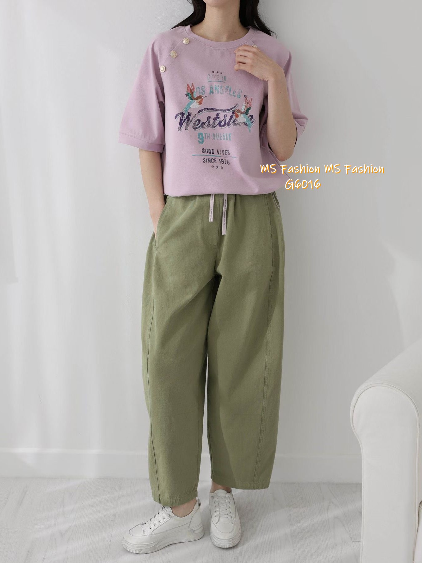 G6016 韓國🇰🇷靚print肩鈕top