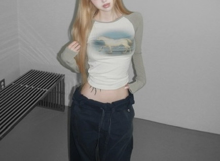 Graphic Raglan Long Sleeve Top