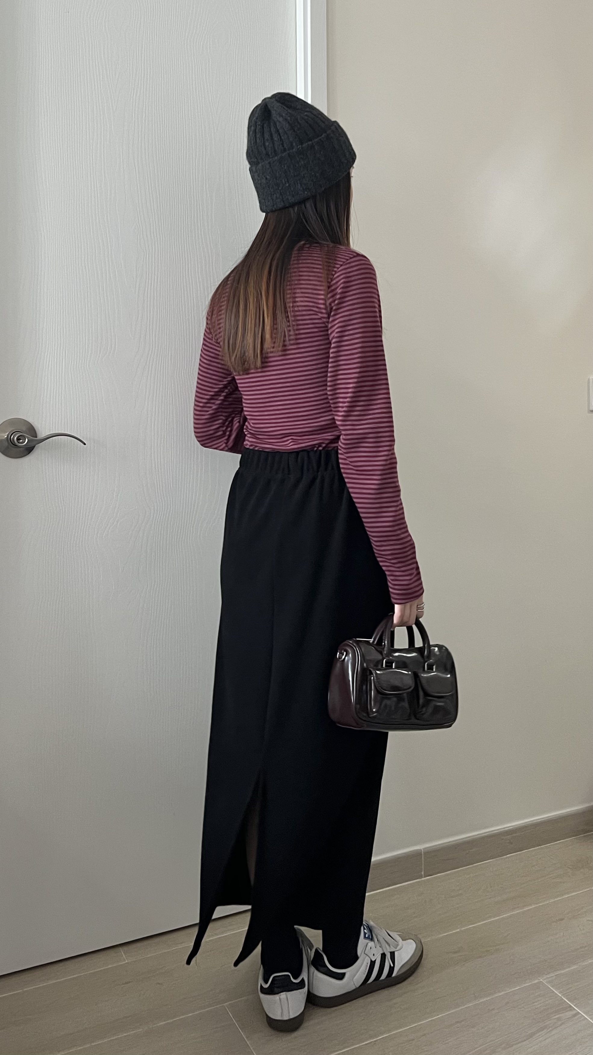 親膚軟熟細坑紋長裙 