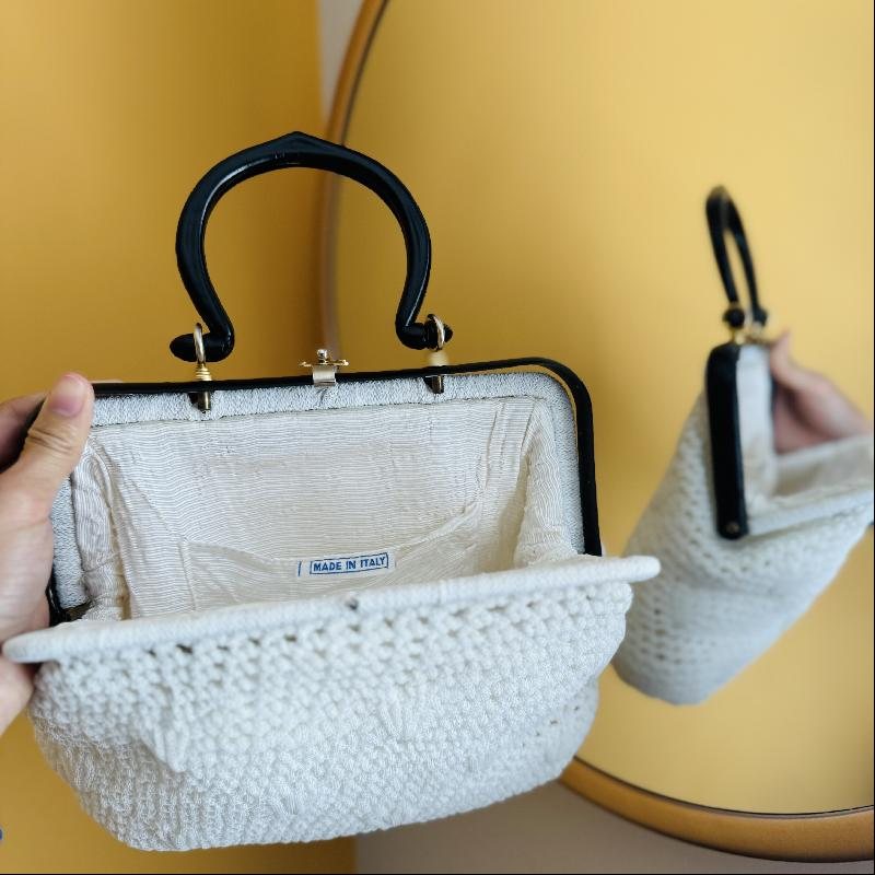 Vintage 1960s Made in Italy White Knitted Handbag with Black Structural Handle (B083)