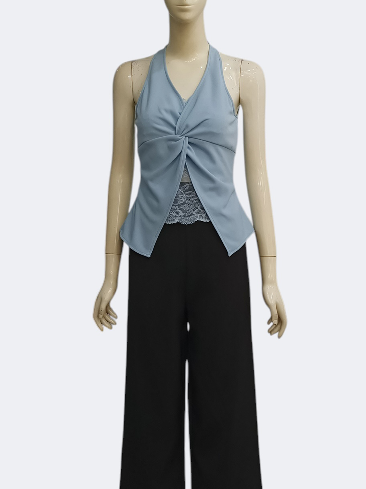 Chic Twist Top M190