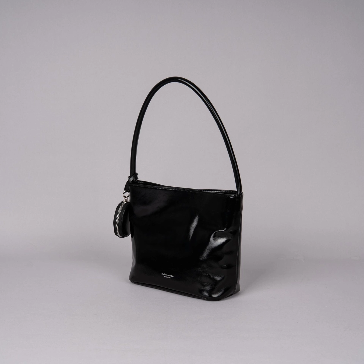 連線一口價, 不再有額外折扣【26SS】 預訂_More Bag with mini conis bag By Bucks & leather