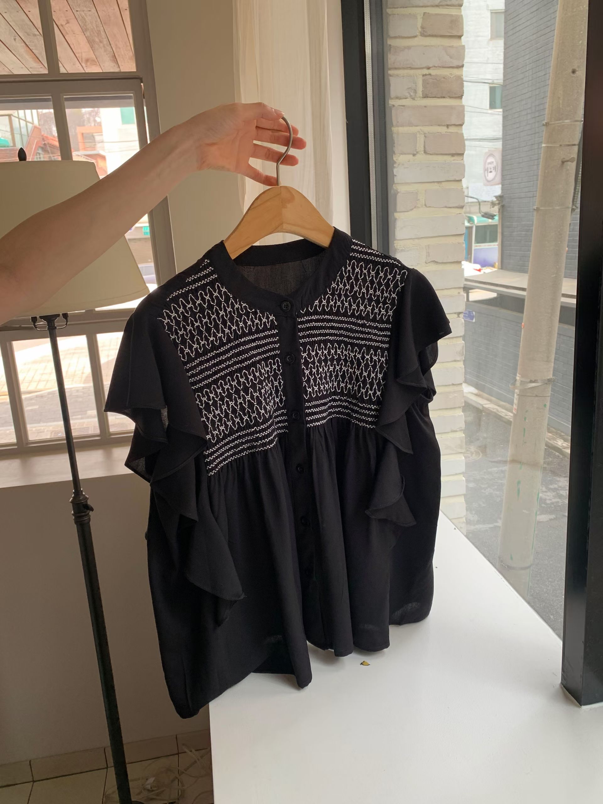 CT20 波希米亞風荷葉袖Top 