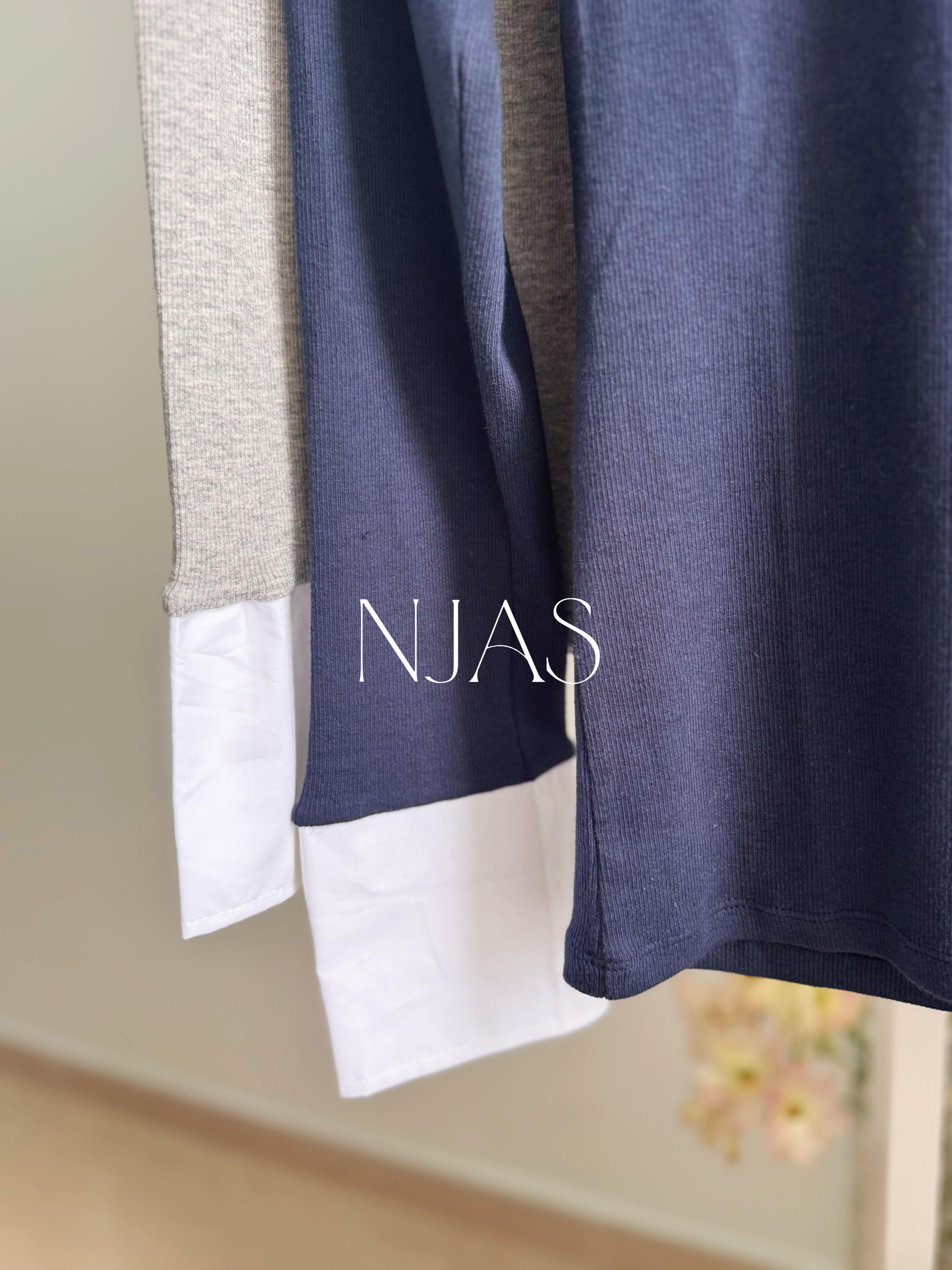 Feminine stretchy cuff tee 