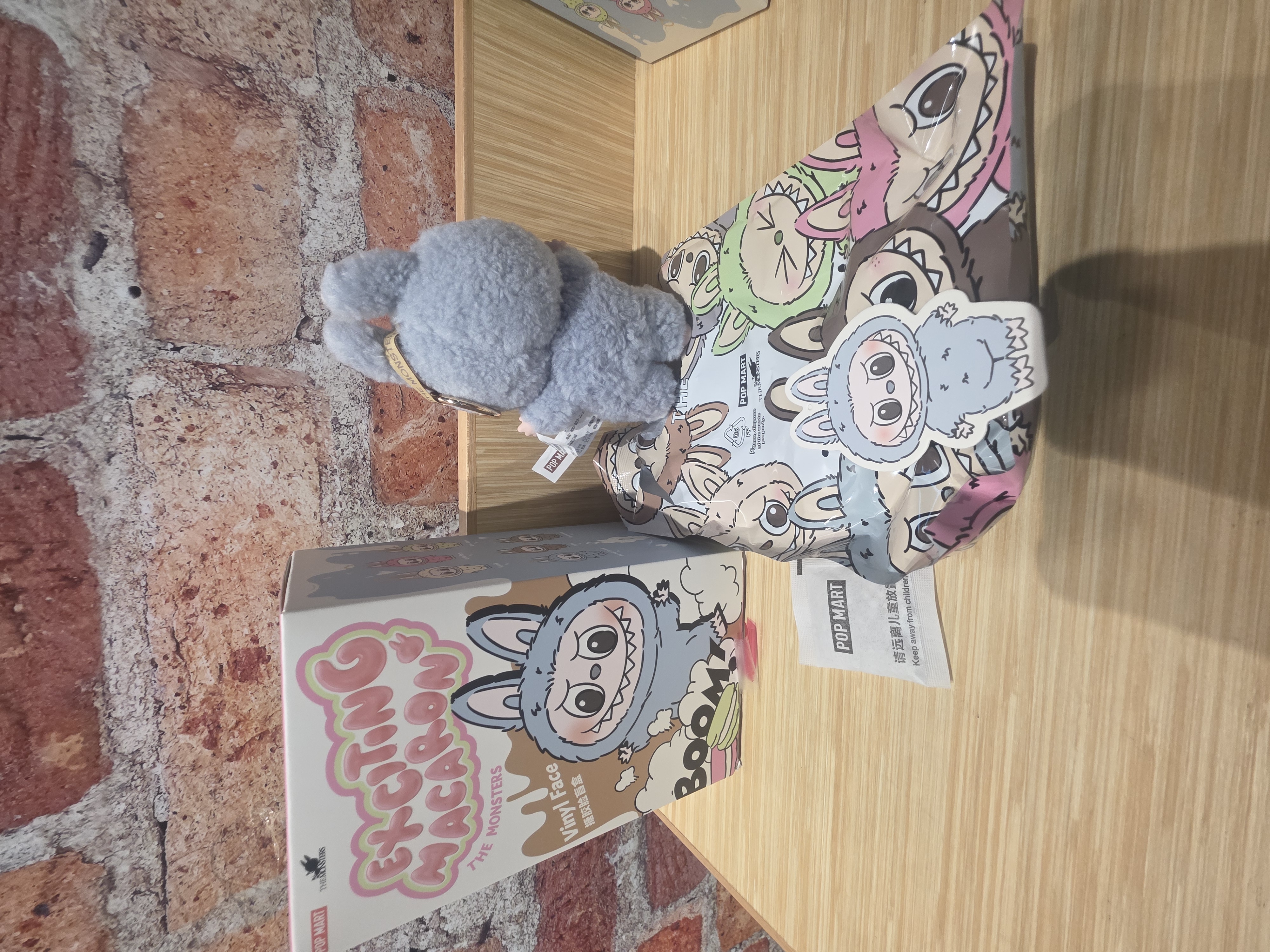 Labubu海鹽芝士搪膠臉公仔 