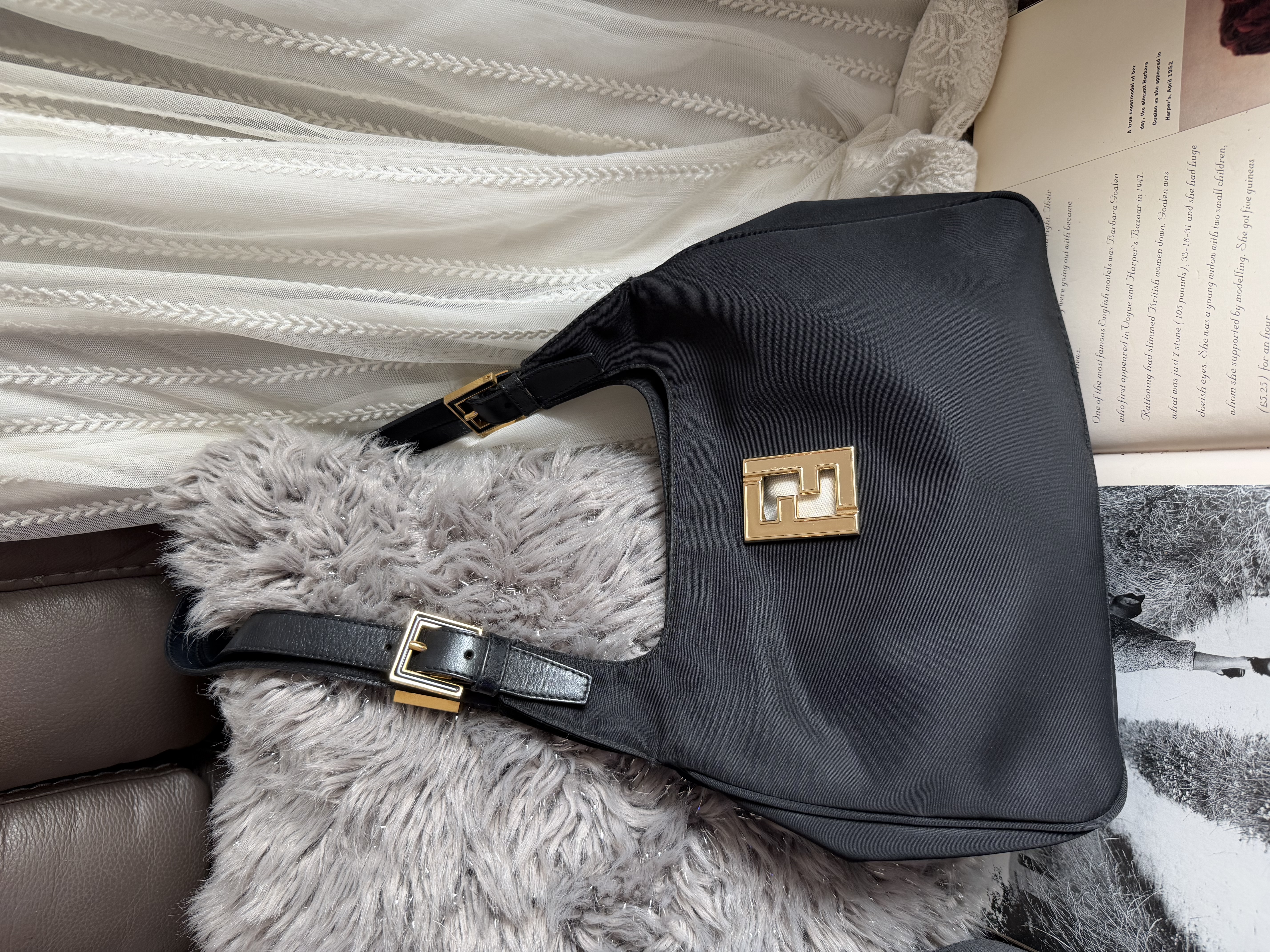 Vintage fendi black nylon pochette bag 腋下包