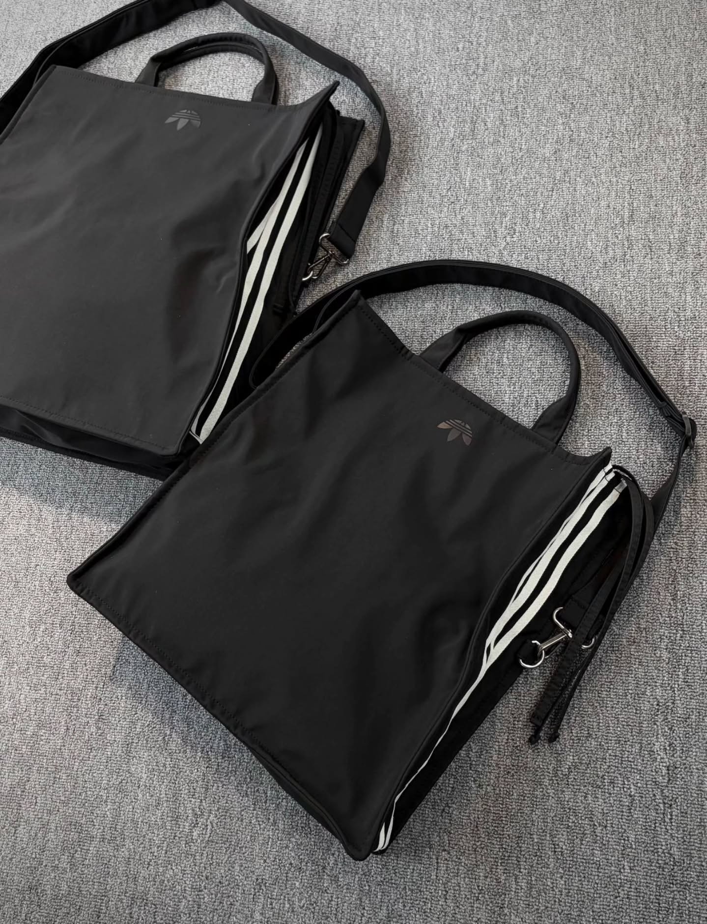 🖤三叶草 邮差包 🇭🇰