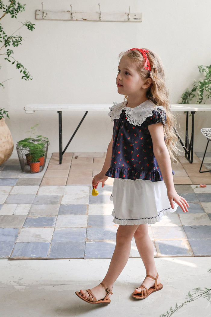 🇰🇷Puella_Flo tee