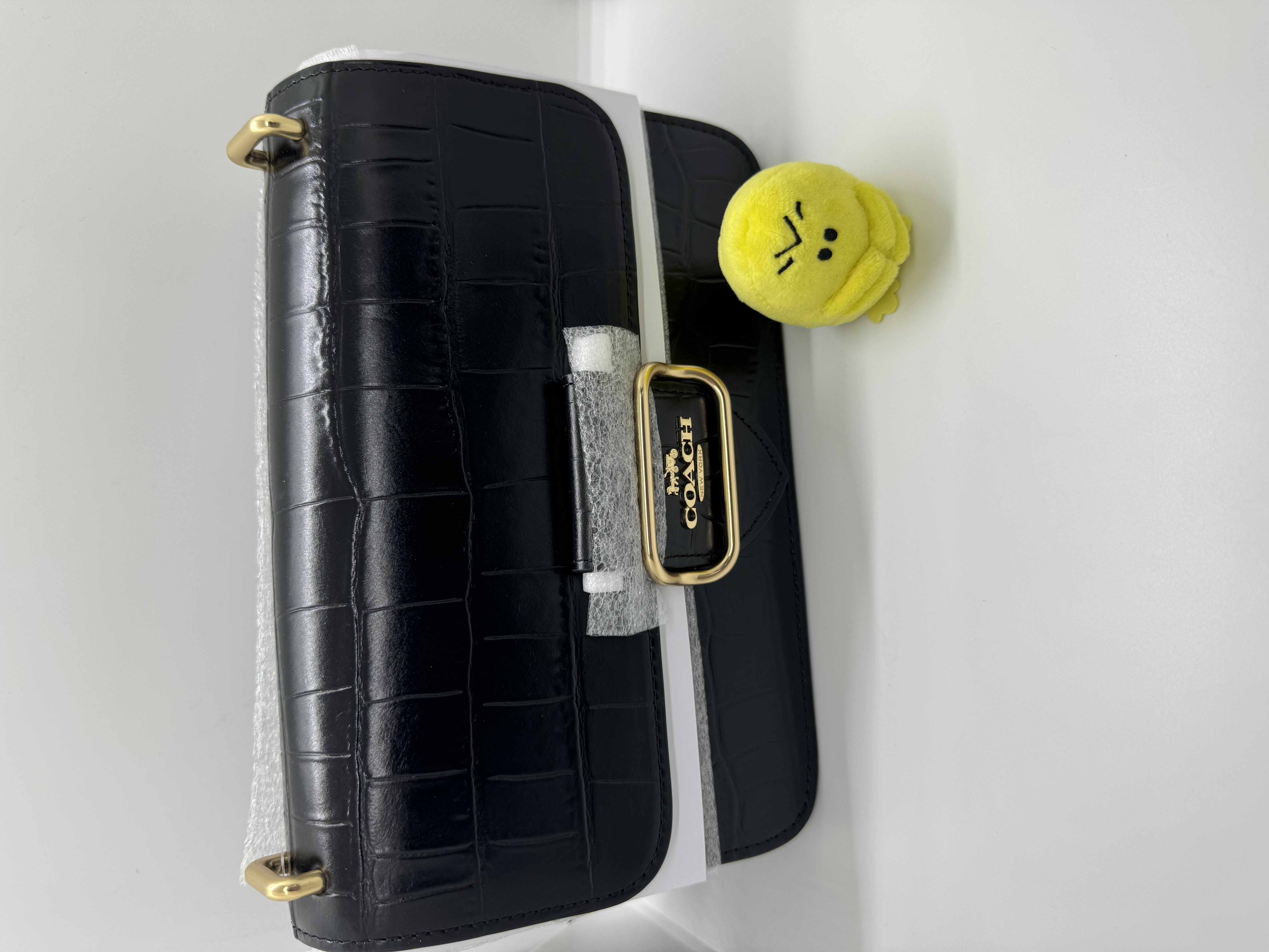 🇺🇸✈️🇨🇦型格又典雅嘅Coach outlet 壓鱷魚皮紋兩用全皮手袋👜現貨