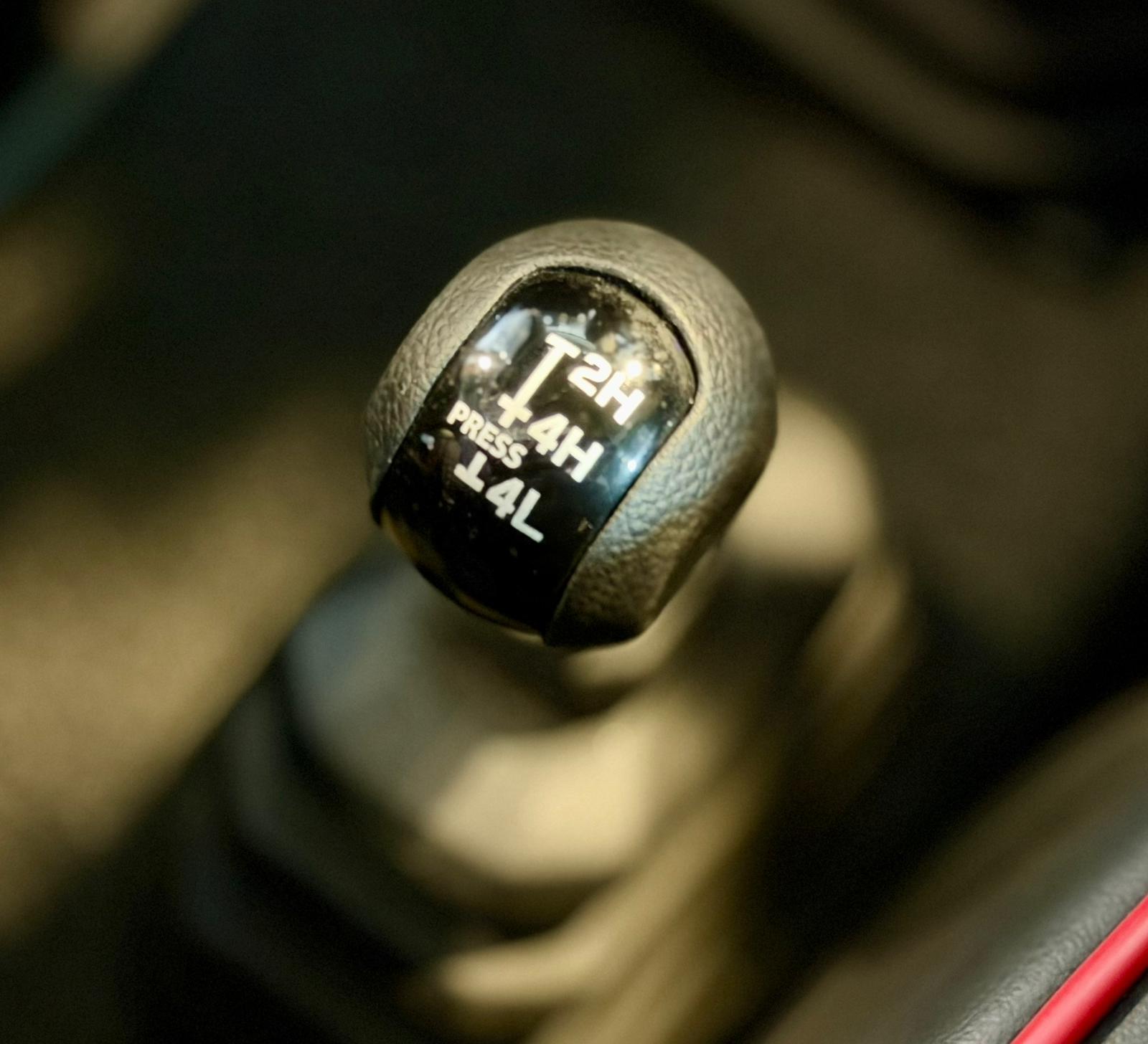 Suzuki JIMNY 1.5 4WD 5MT 2019