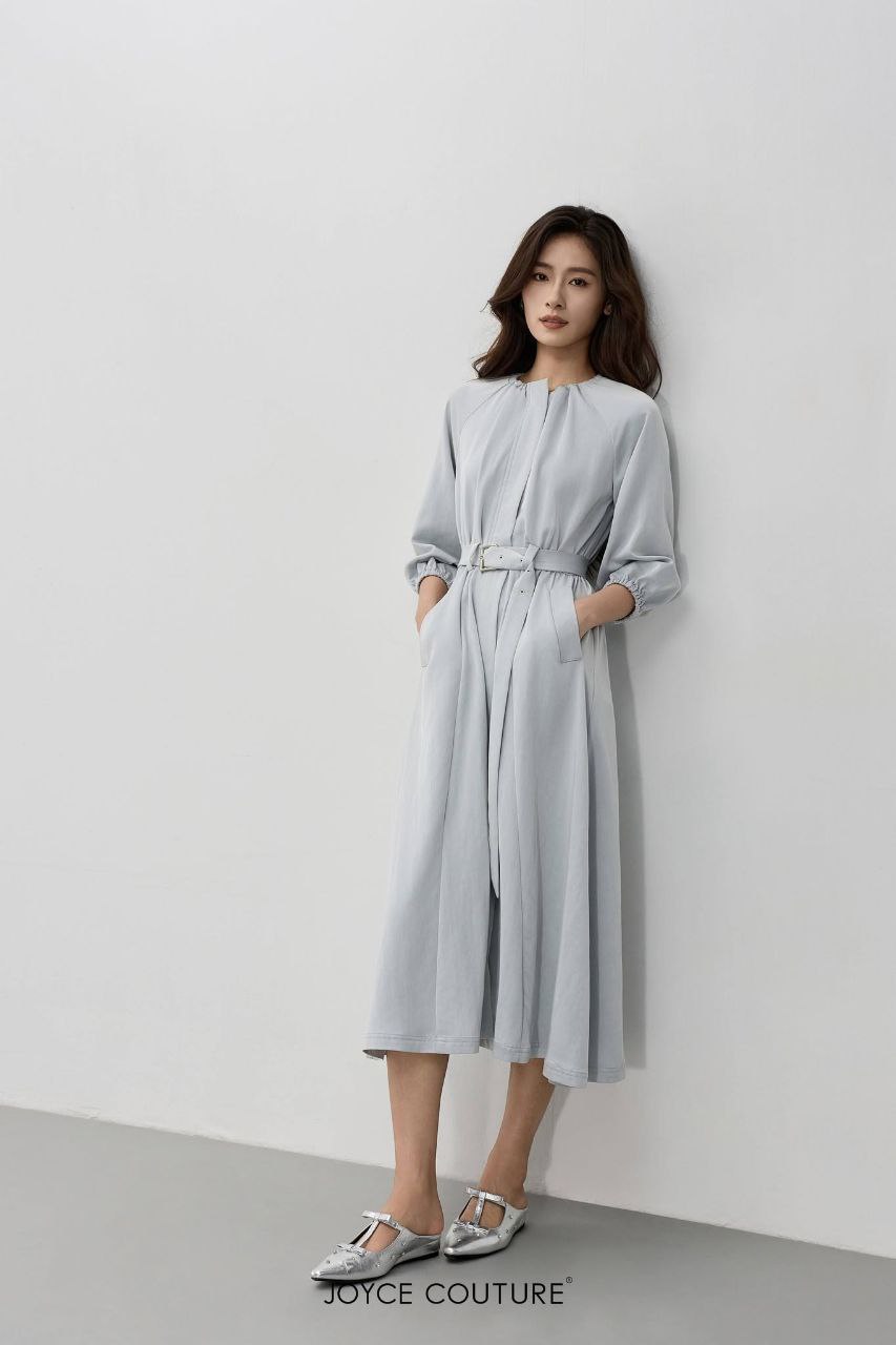 松紧褶领口中长连身裙 D0335