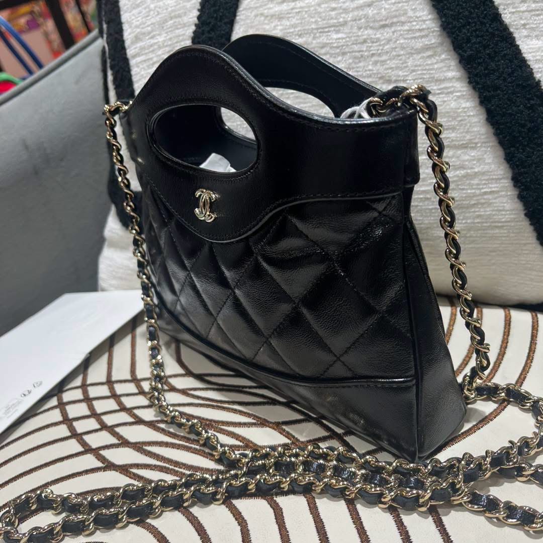 Chanel nano 31 calfskin 2way bag 100%Authentic ,99%New ✅專門店收據✅晶片✅dust bag✅box