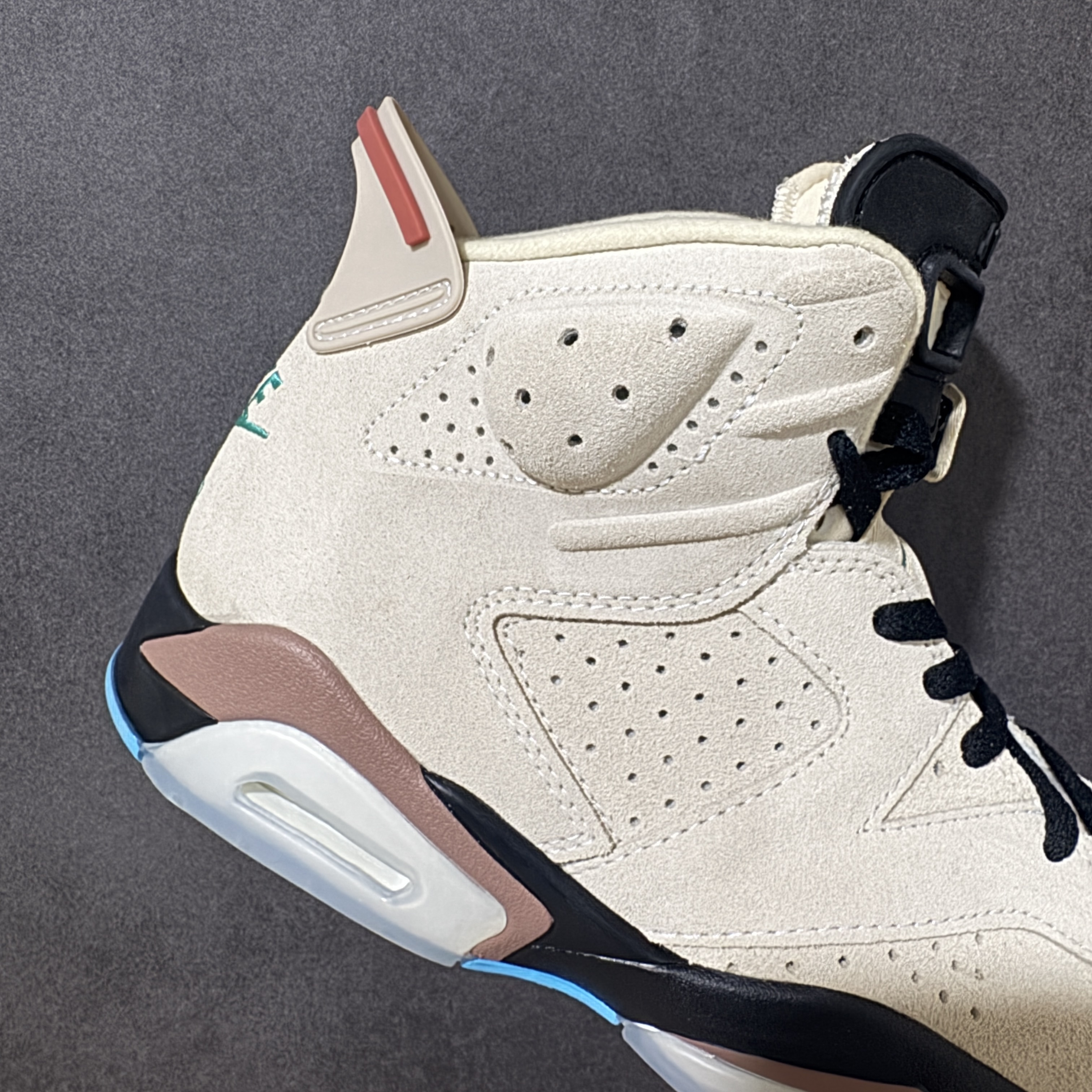 Ma Maniére x Nike Air Jordan 6 
