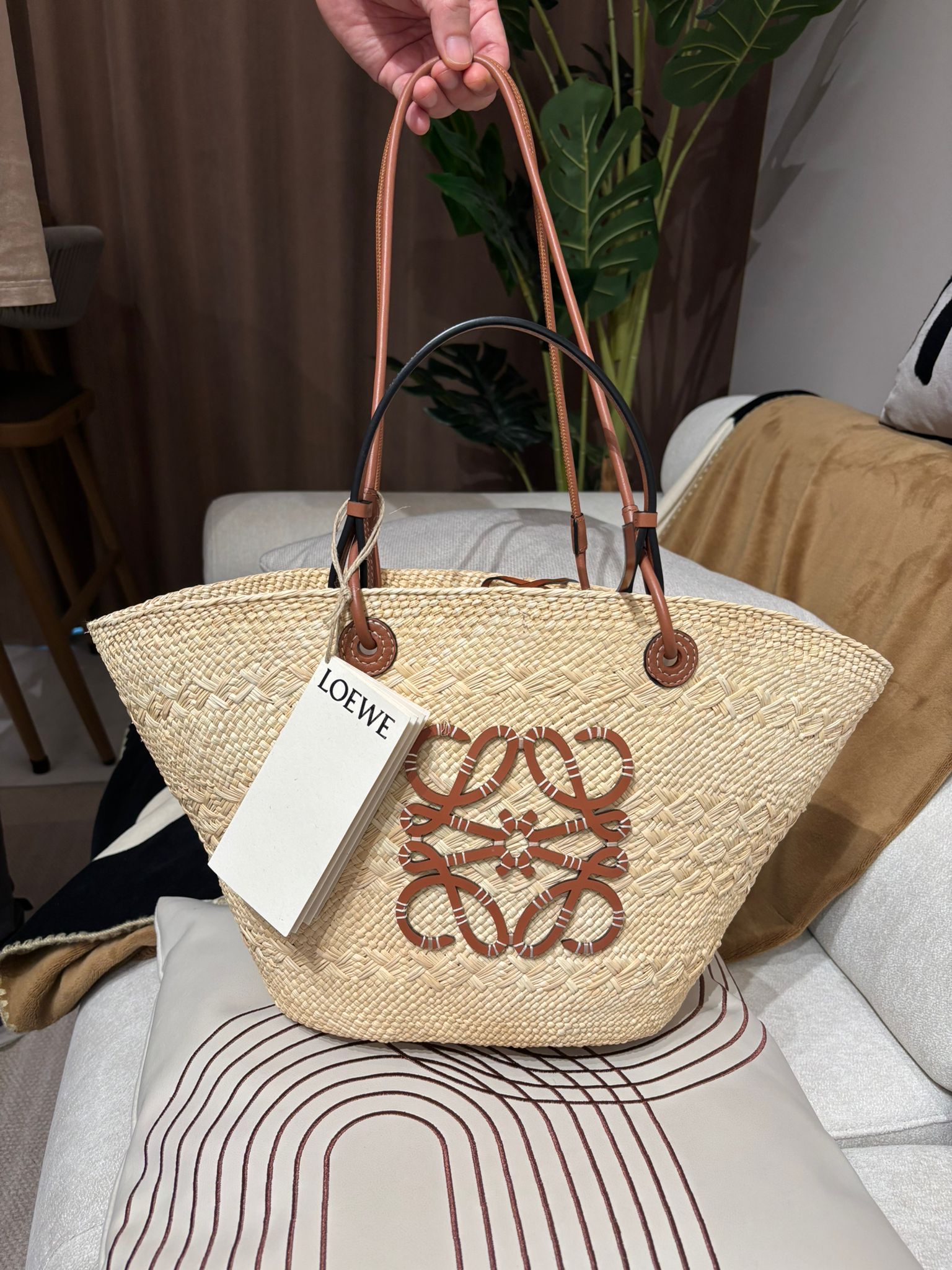 Loewe Paula's Ibiza Anagram basket bag 100%Authentic, 99%New✅Dust bag✅Tag