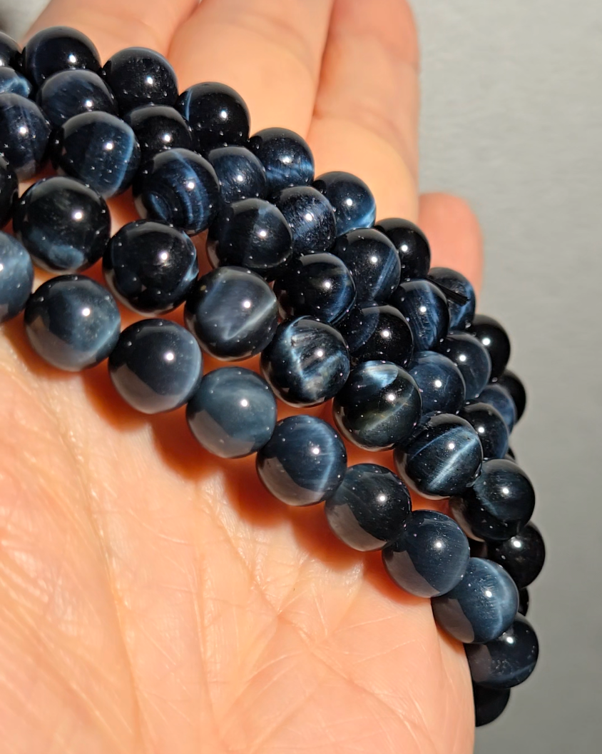Blue tiger's eye bracelet from South Africa - JW95