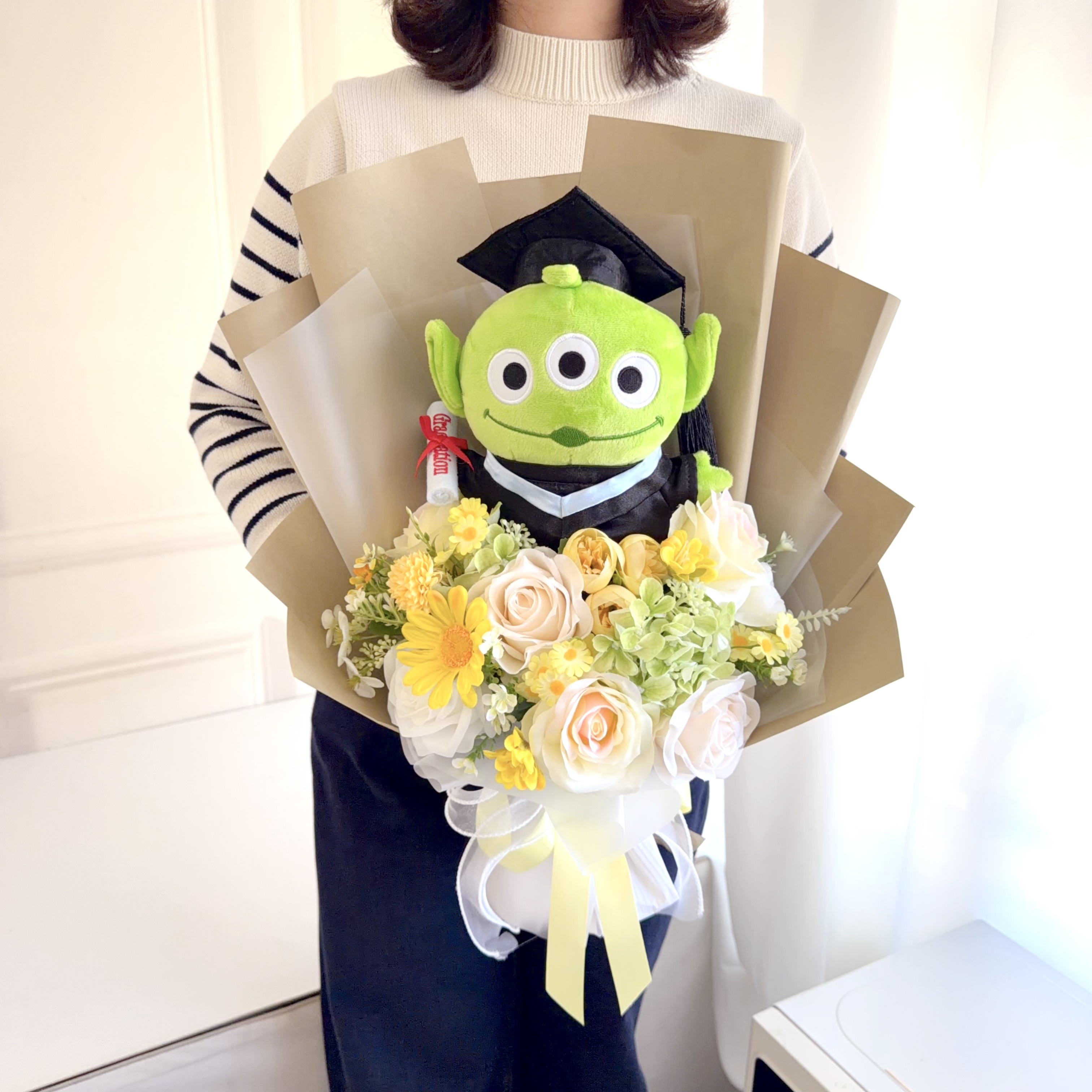 (現貨)三眼仔公仔花束 