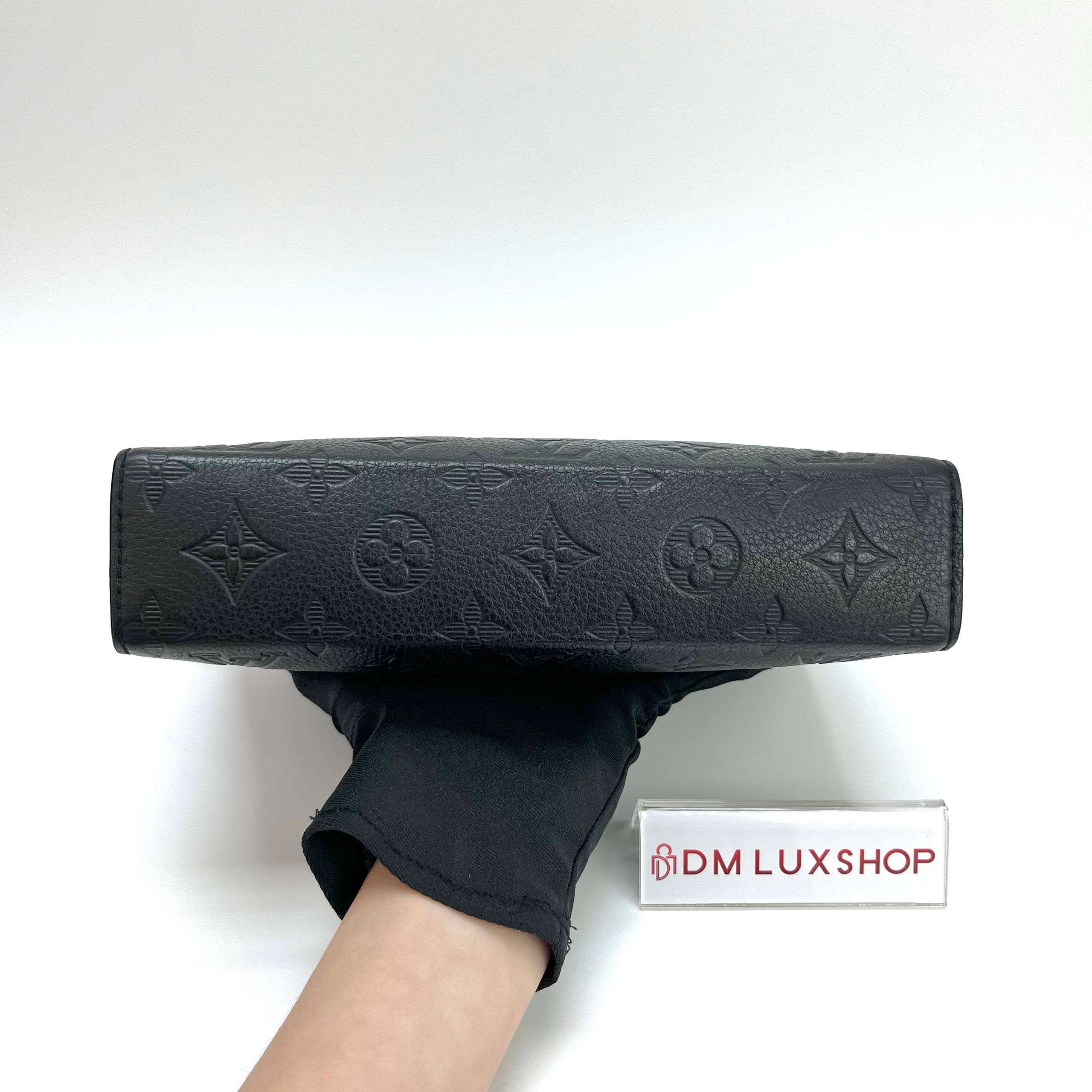 LV Gaston Black Wearable Wallet