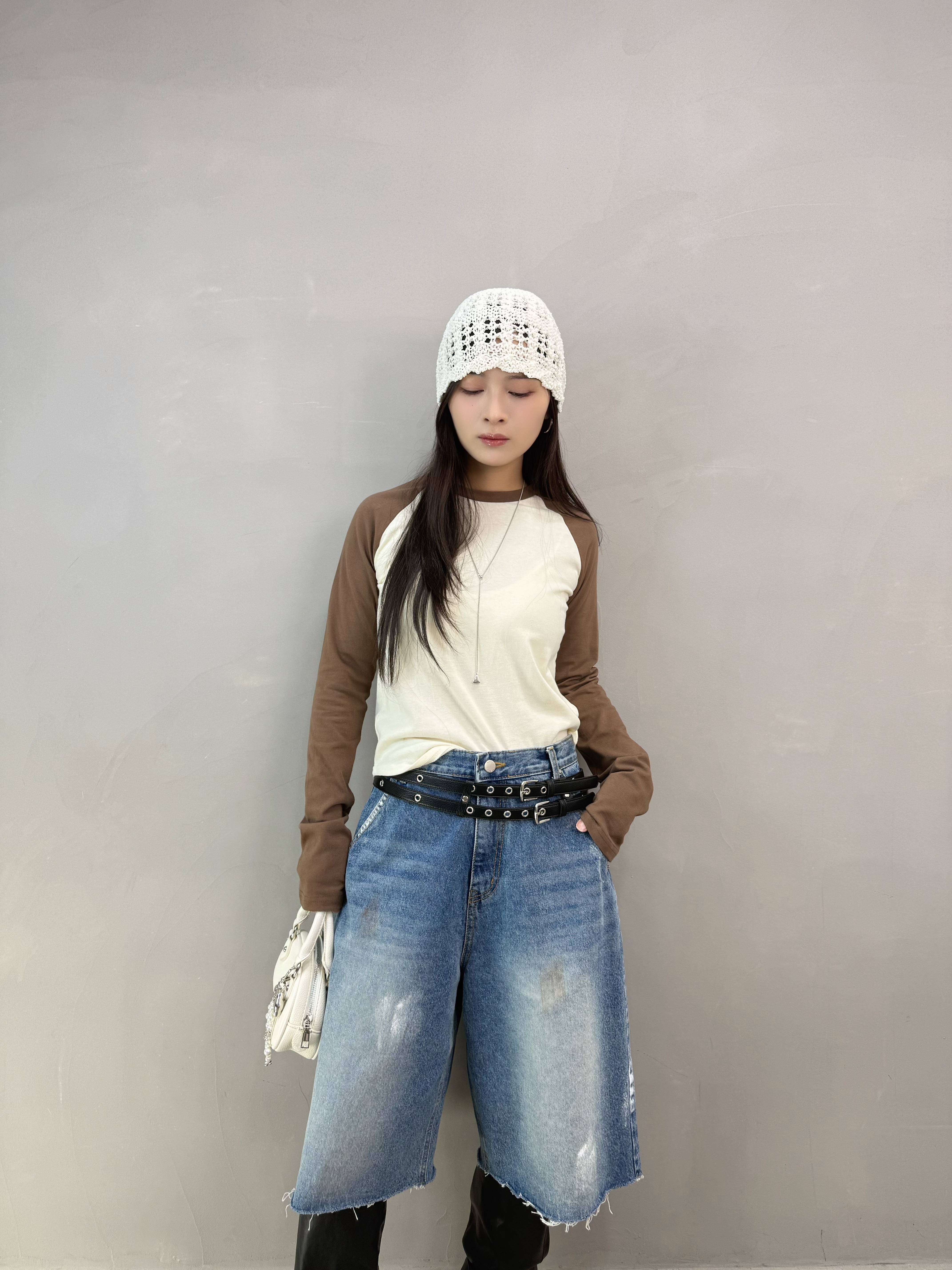 H04 拼色牛角tee