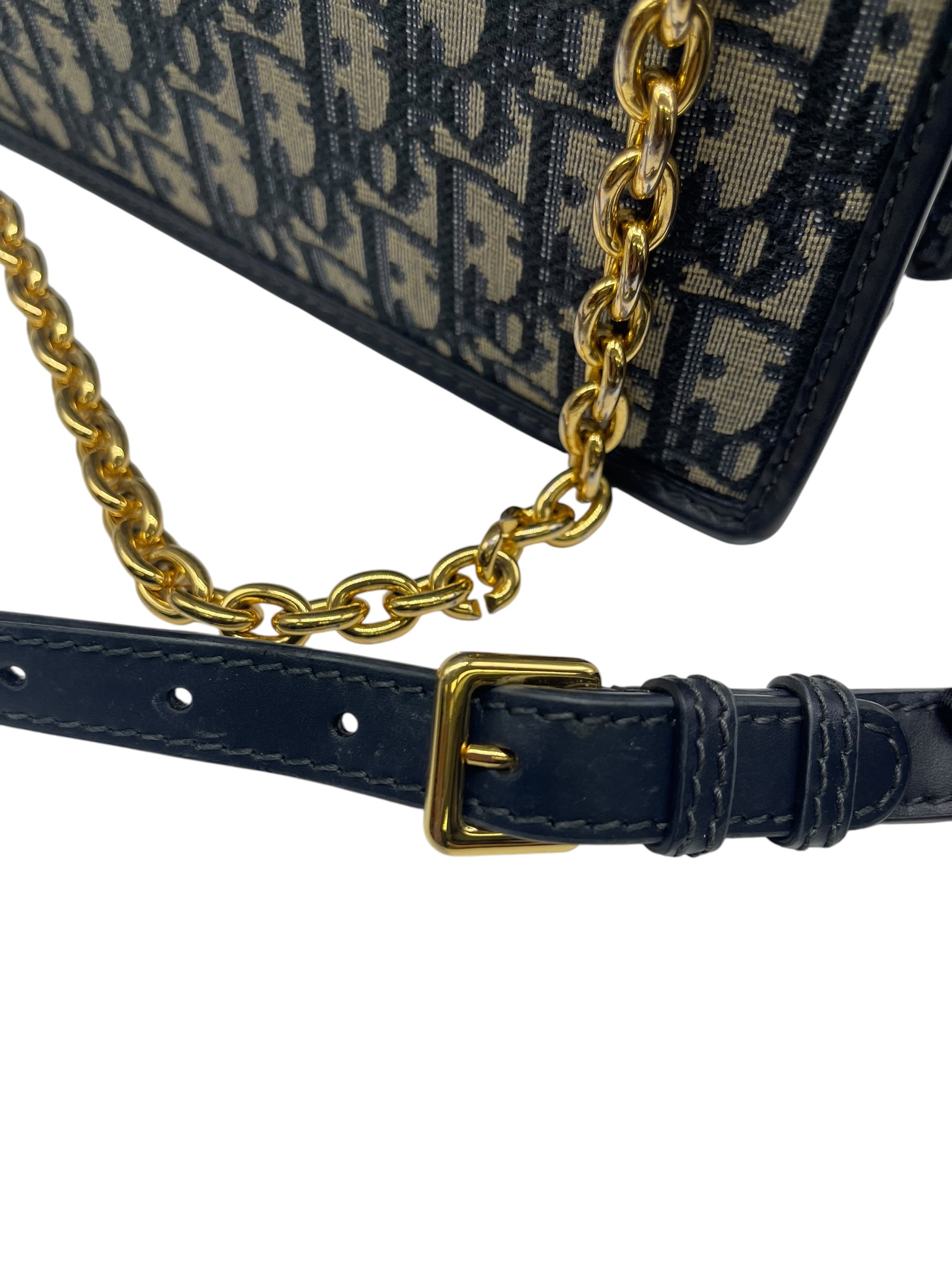 Pre-owned Dior 30 Montaigne / Product Code: 071003