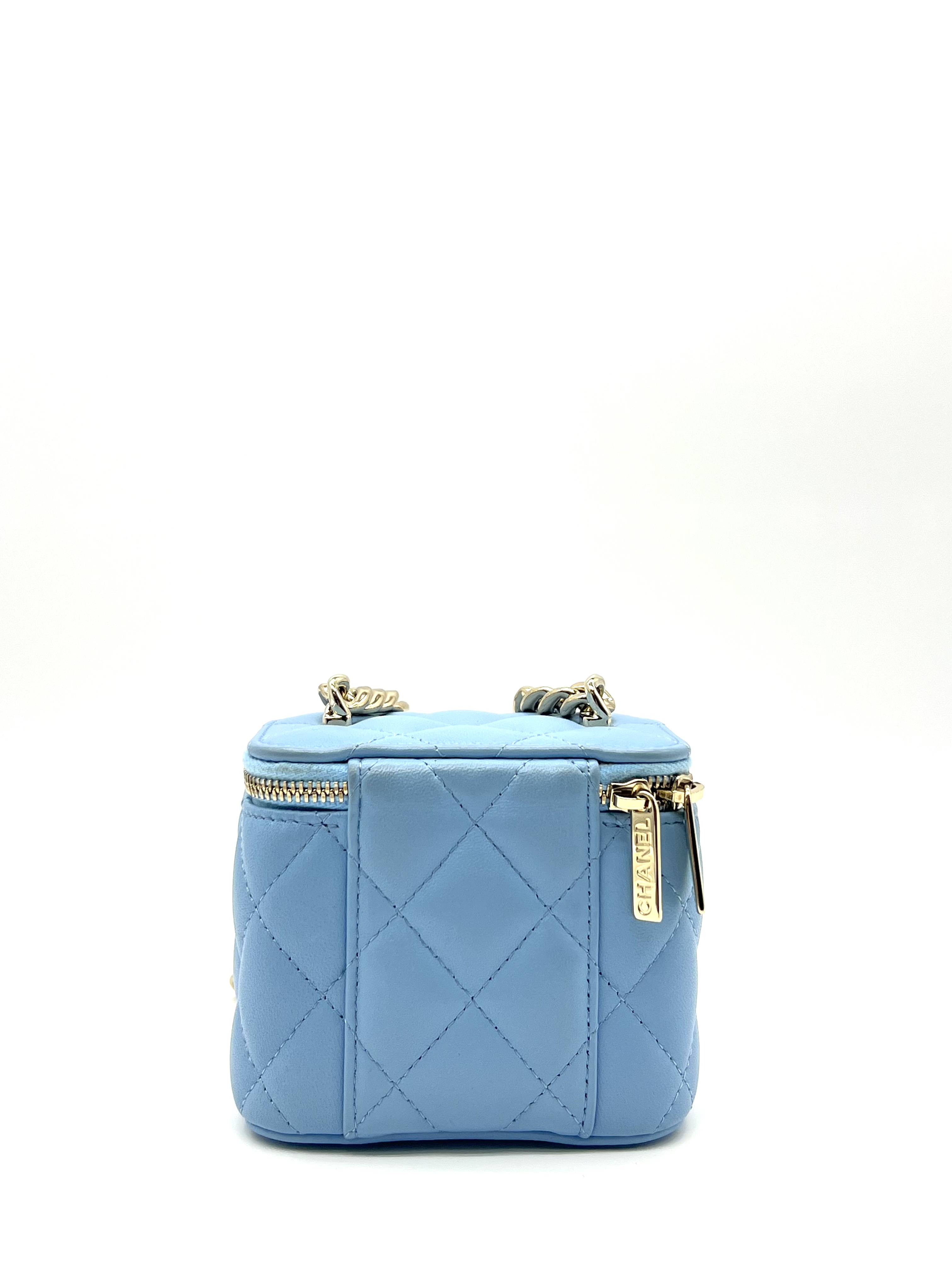 Pre-Owned CHANEL Tiffany Blue Vanity Case / Product Code: 36050610