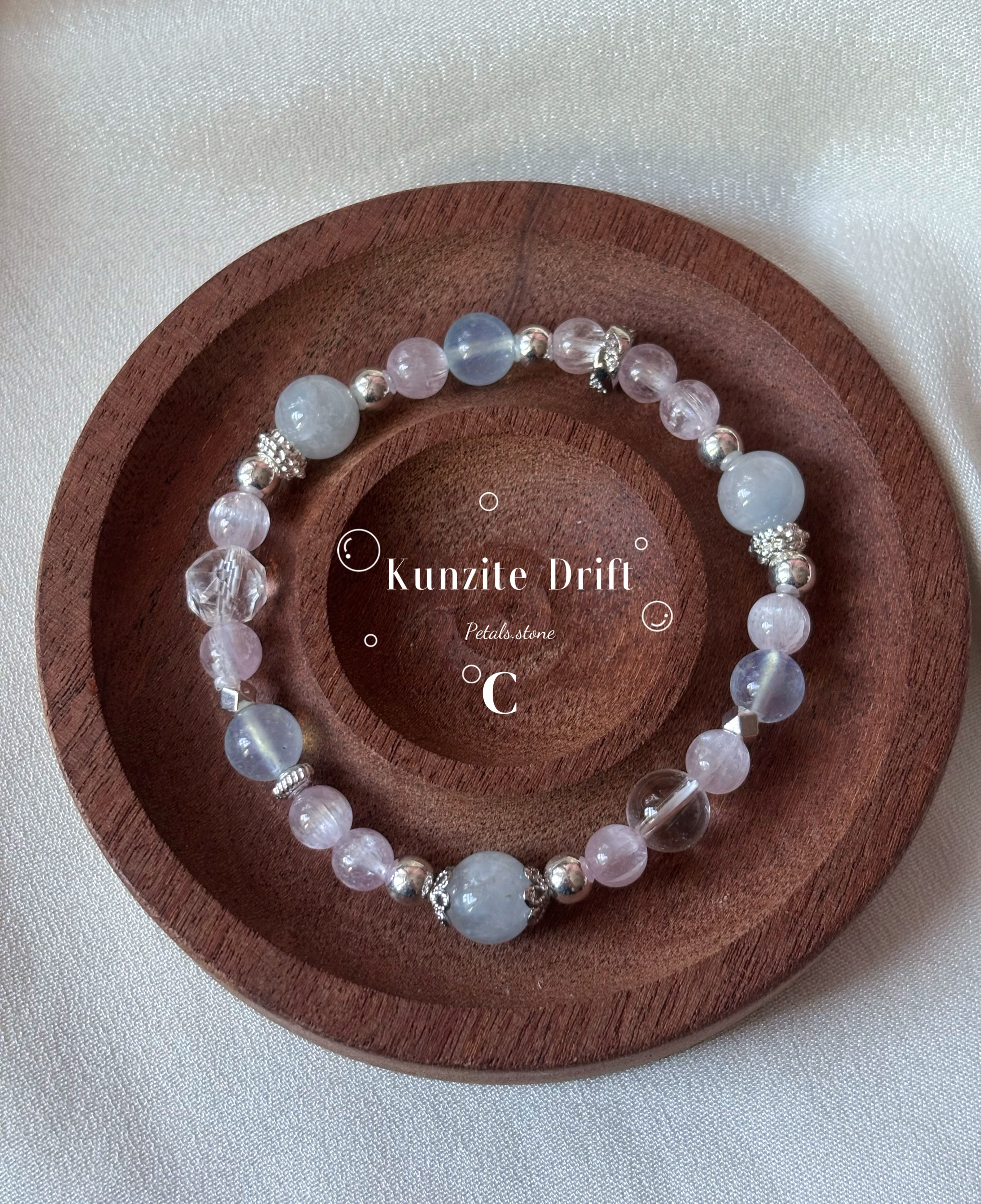𓇢 Kunzite Drift𓈒 𓏸｜紫鋰輝與霧藍兔毛☁️