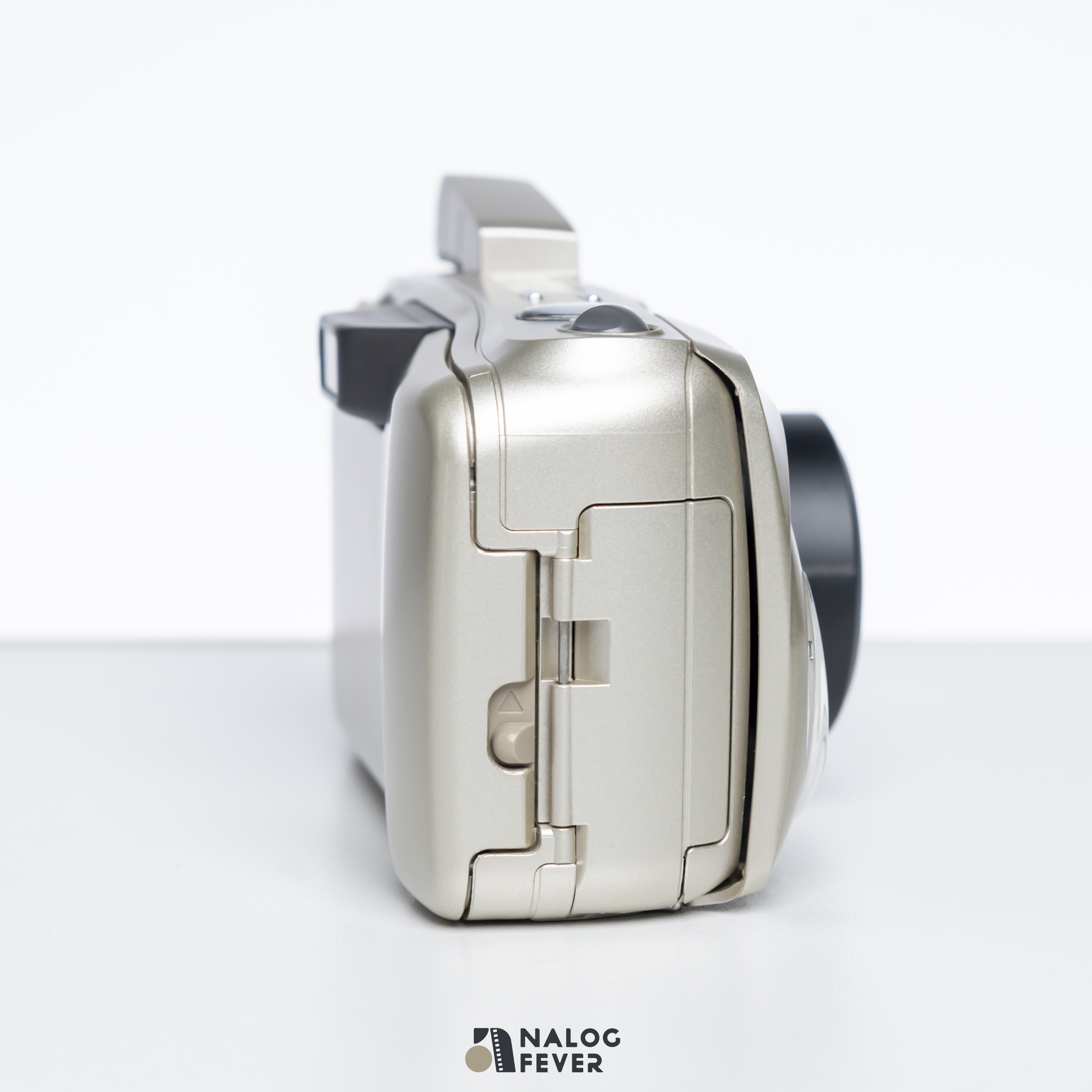 Olympus mju ZOOM 140 (送一粒CR123A)