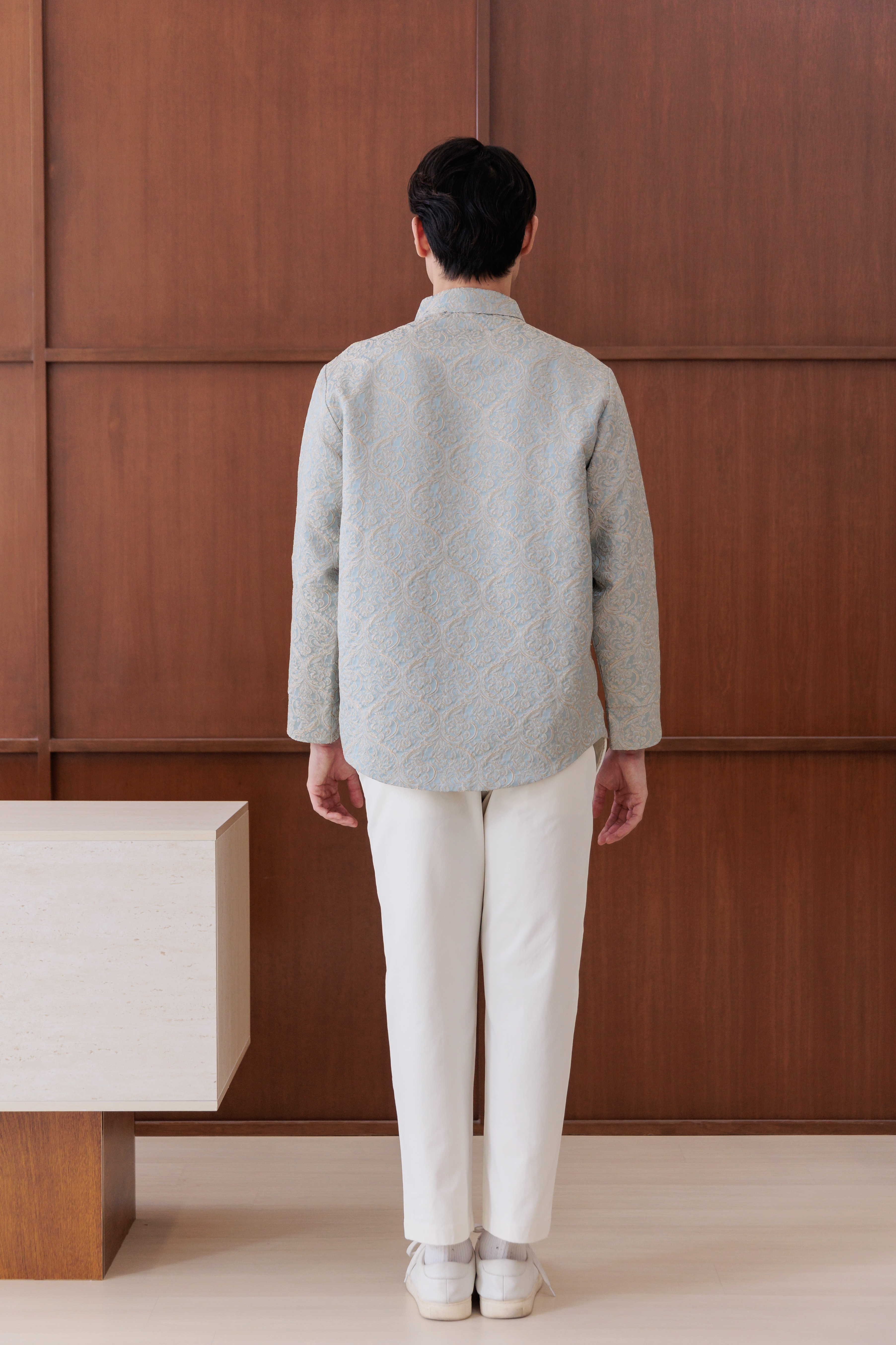【Pre- Order】Luxe Cream Botanical Brocade Shirt  浮光跃金 IW008