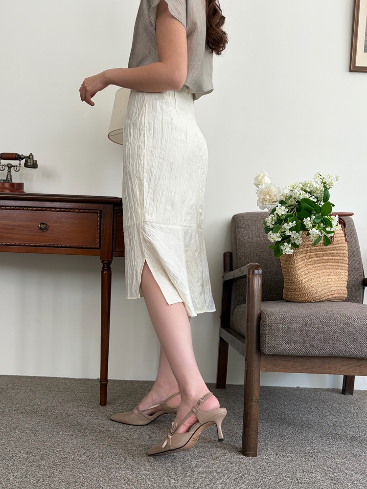 Crinkle Mermaid Skirt (Ivory)