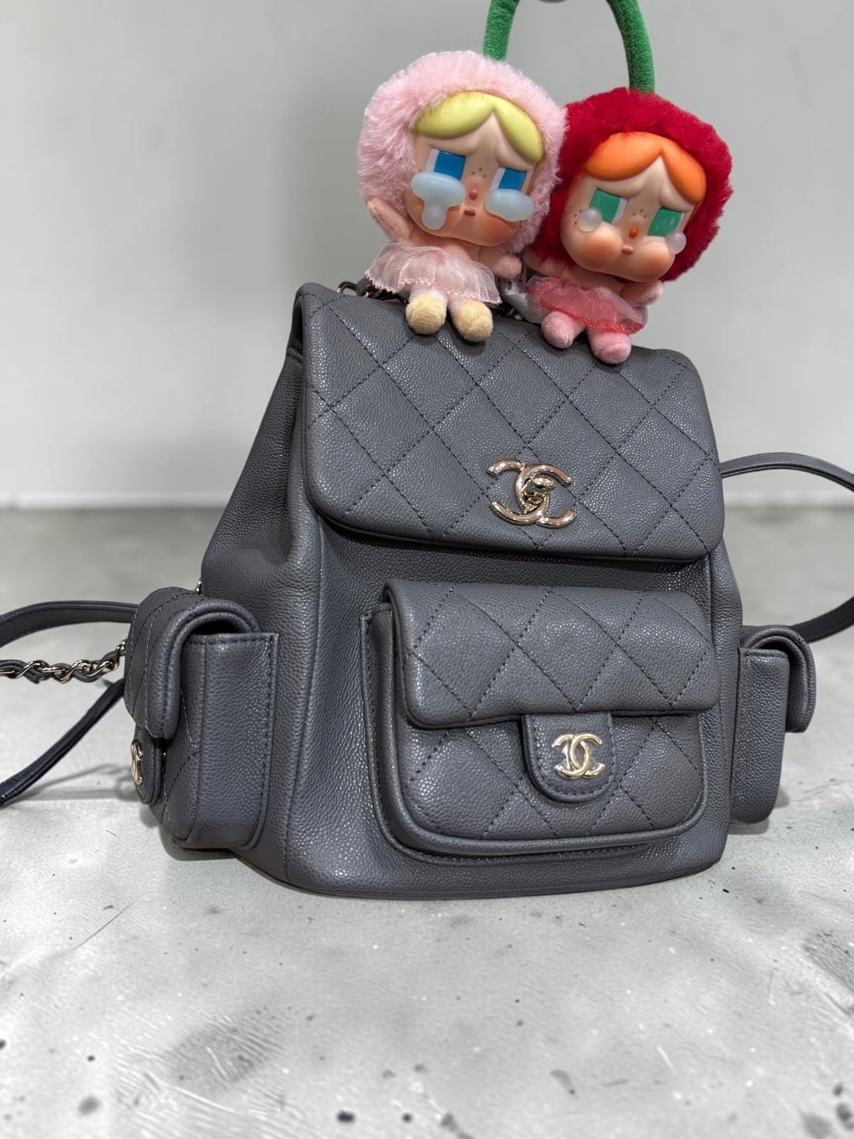 未使用品 Chanel Duma Backpack AS4398 灰色荔枝牛皮 100%Authentic, Unused未使用品 ✅晶片✅Dust bag✅Box