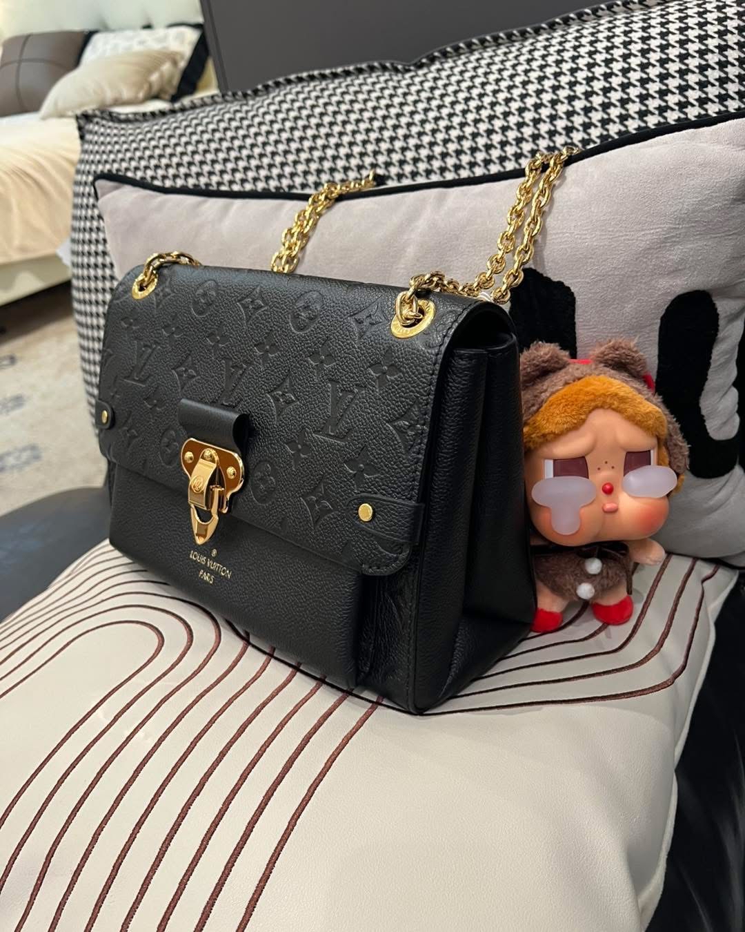 Lv Vavin PM M44151 Monogram Empreinte leather calfskin  ,100%Authentic,98%new ✅收據副本✅塵袋✅box