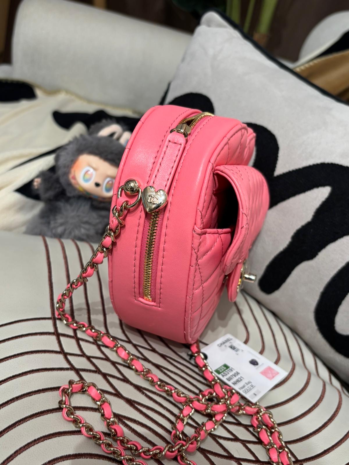 未使用品 Chanel heart bag pink AS3191 100%Authentic, 全新未使用品 unused  ✅晶片✅Dust bag ✅Box 