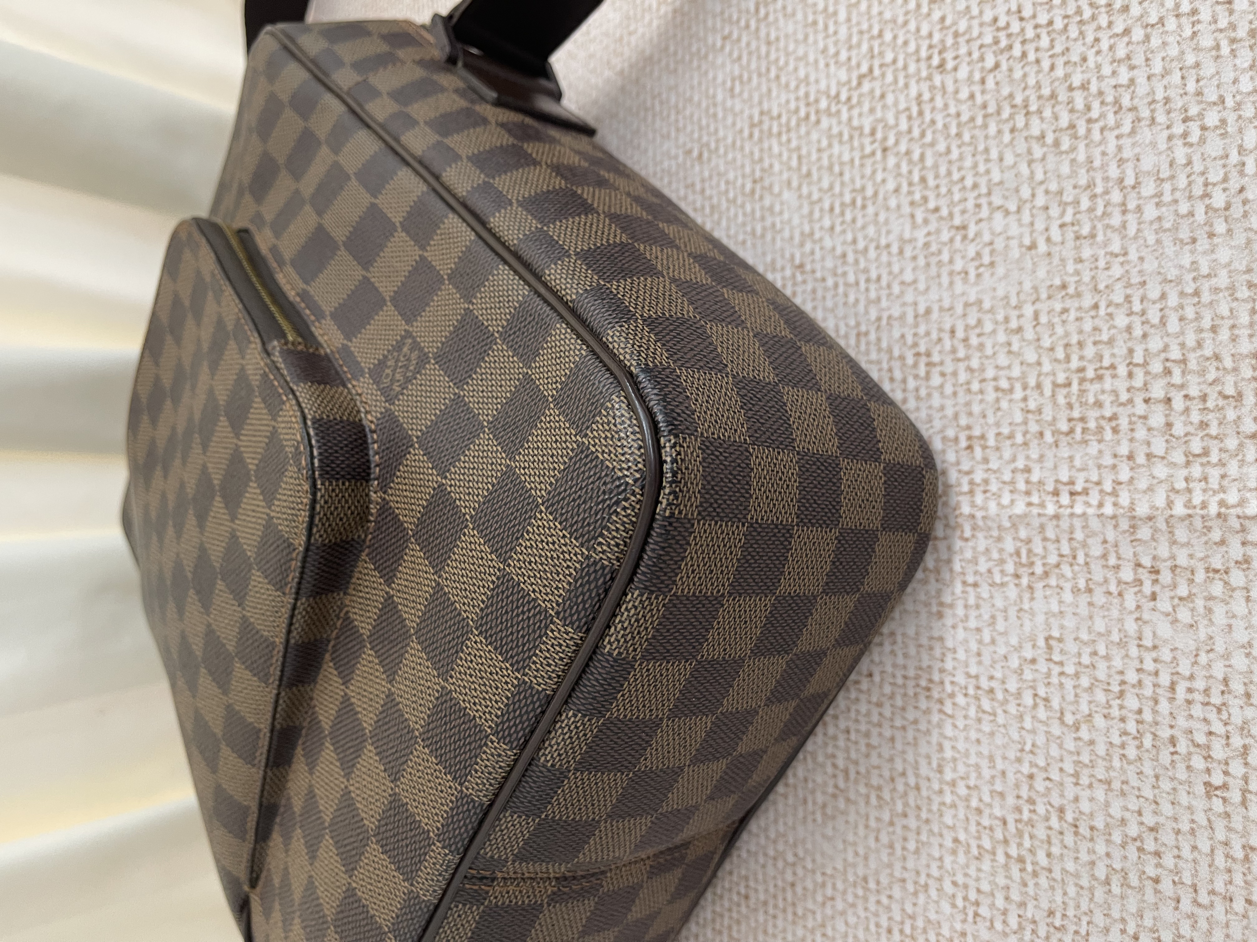 Pre-owned Louis Vuitton Damier Ebene Olav MM/ Product Code: 26042408