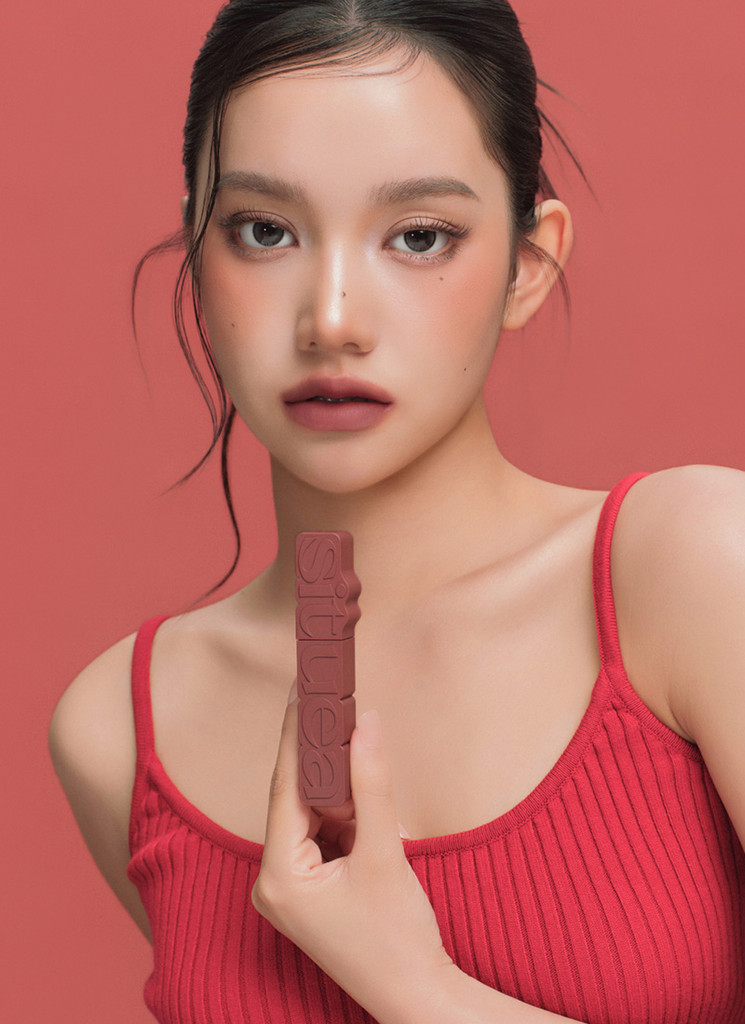 situea - Airy Mousse Velvet 105 Sober Red