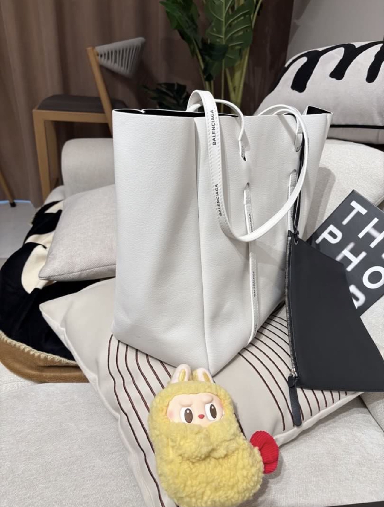 Balenciaga Everyday Tote Bag Calfskin 100%Authentic, 98%New ✅Dust bag