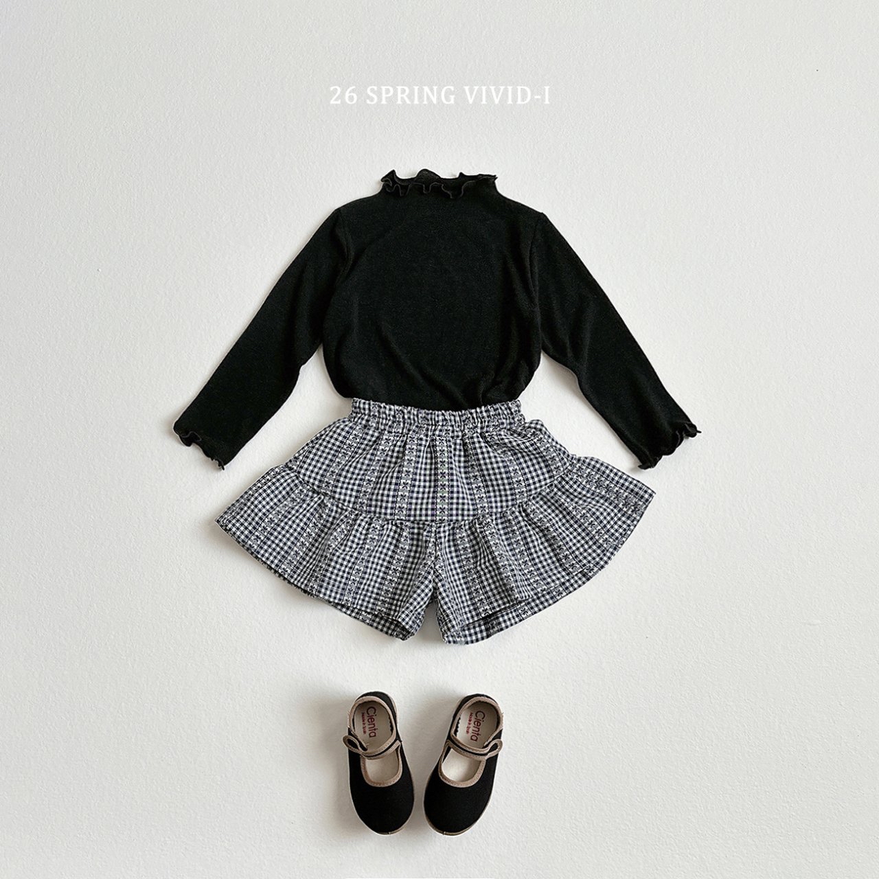 🌸預訂 韓國直送🌸🇰🇷VIVIDI三色輕薄花邊打底長袖上衣