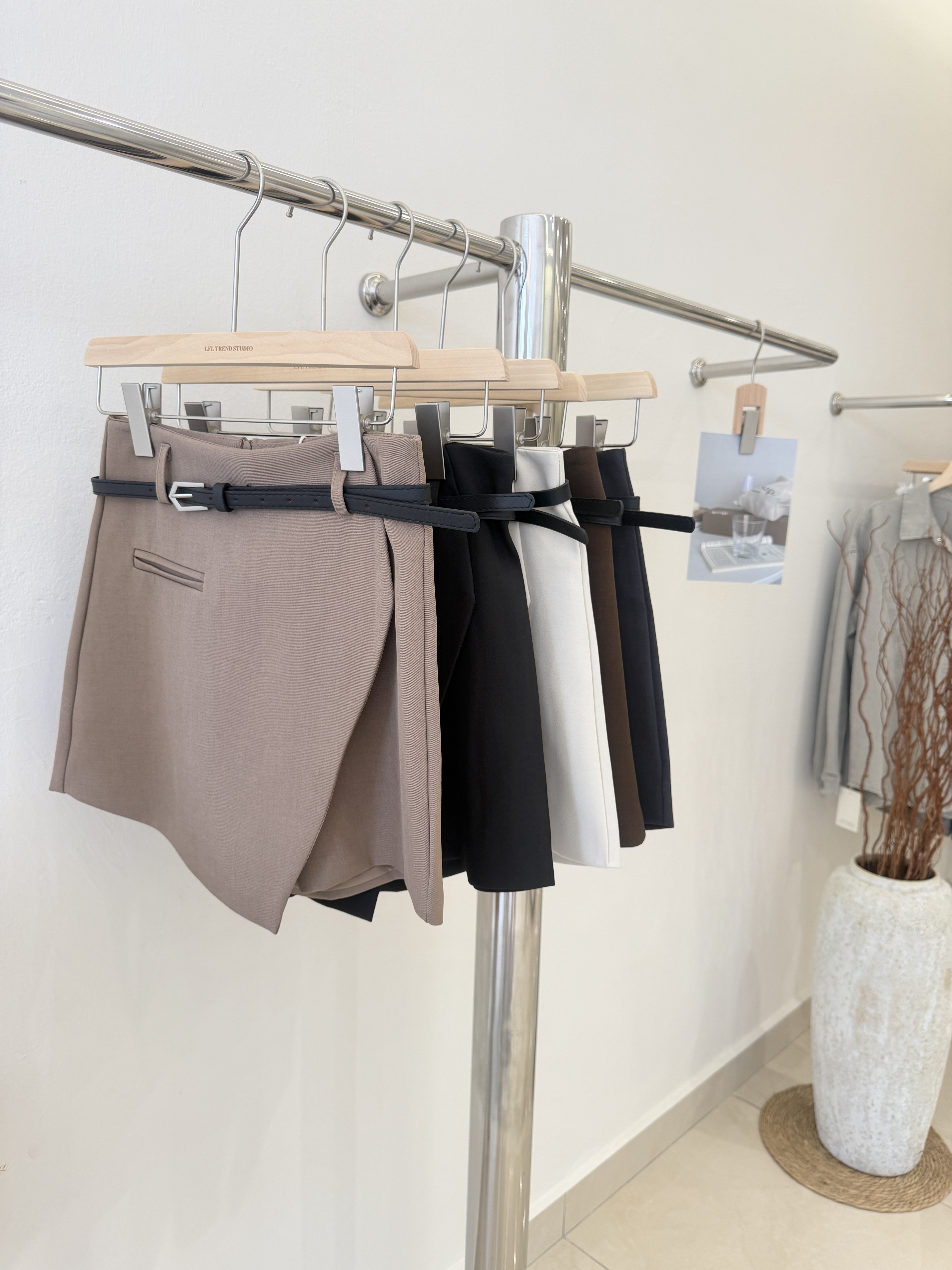 5650 爆款百搭西装裤裙(送腰带)