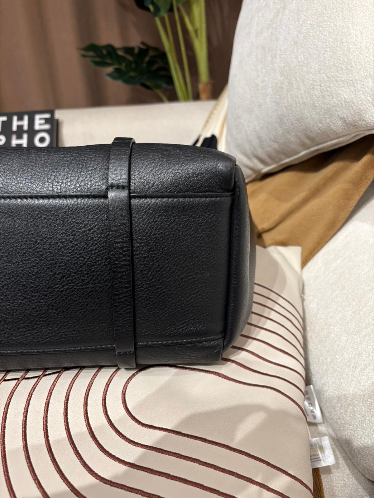 Balenciaga Everyday Tote Bag Black Calfskin 100%Authentic, 95%New✅mirror ✅pouch✅Dust bag