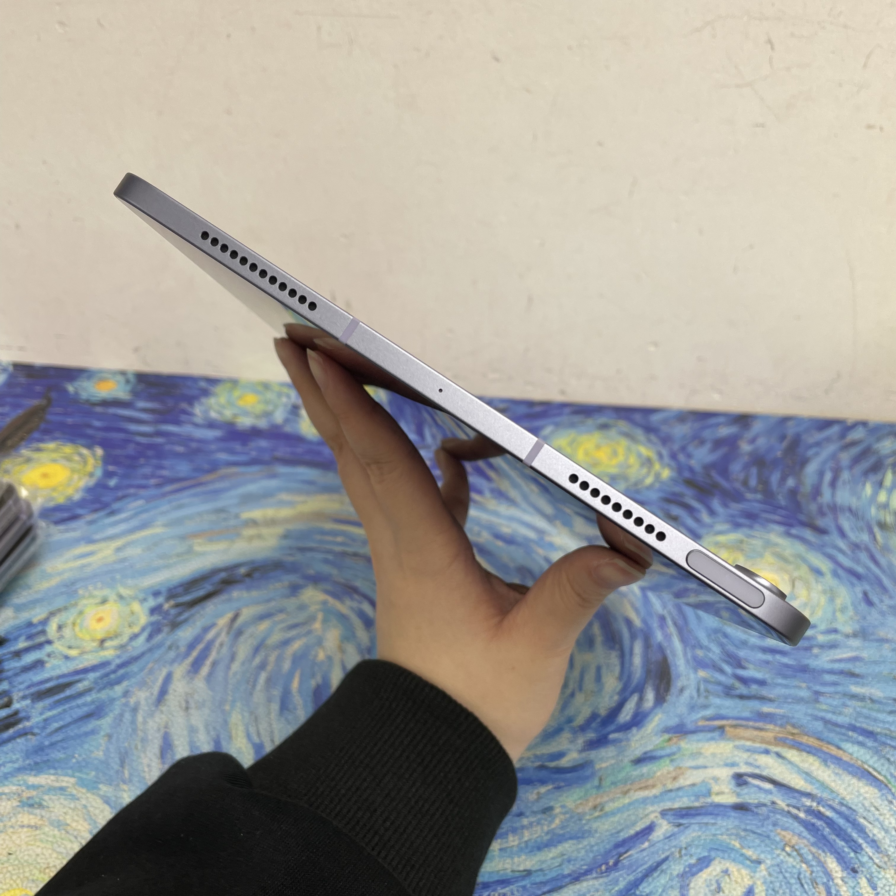 *4690 iPad Air 5 未使用品 64GB 插卡版 紫色 purple