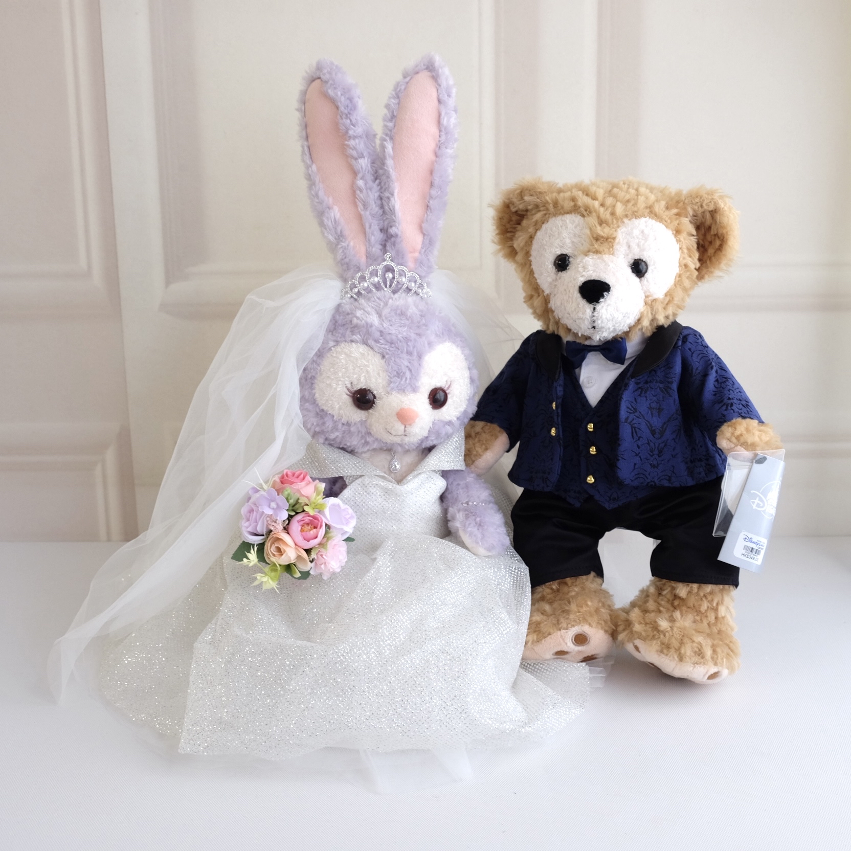 (非現貨)$1500 duffy & stella 結婚公仔(一字肩閃粉布料婚紗藍色暗紋西裝)