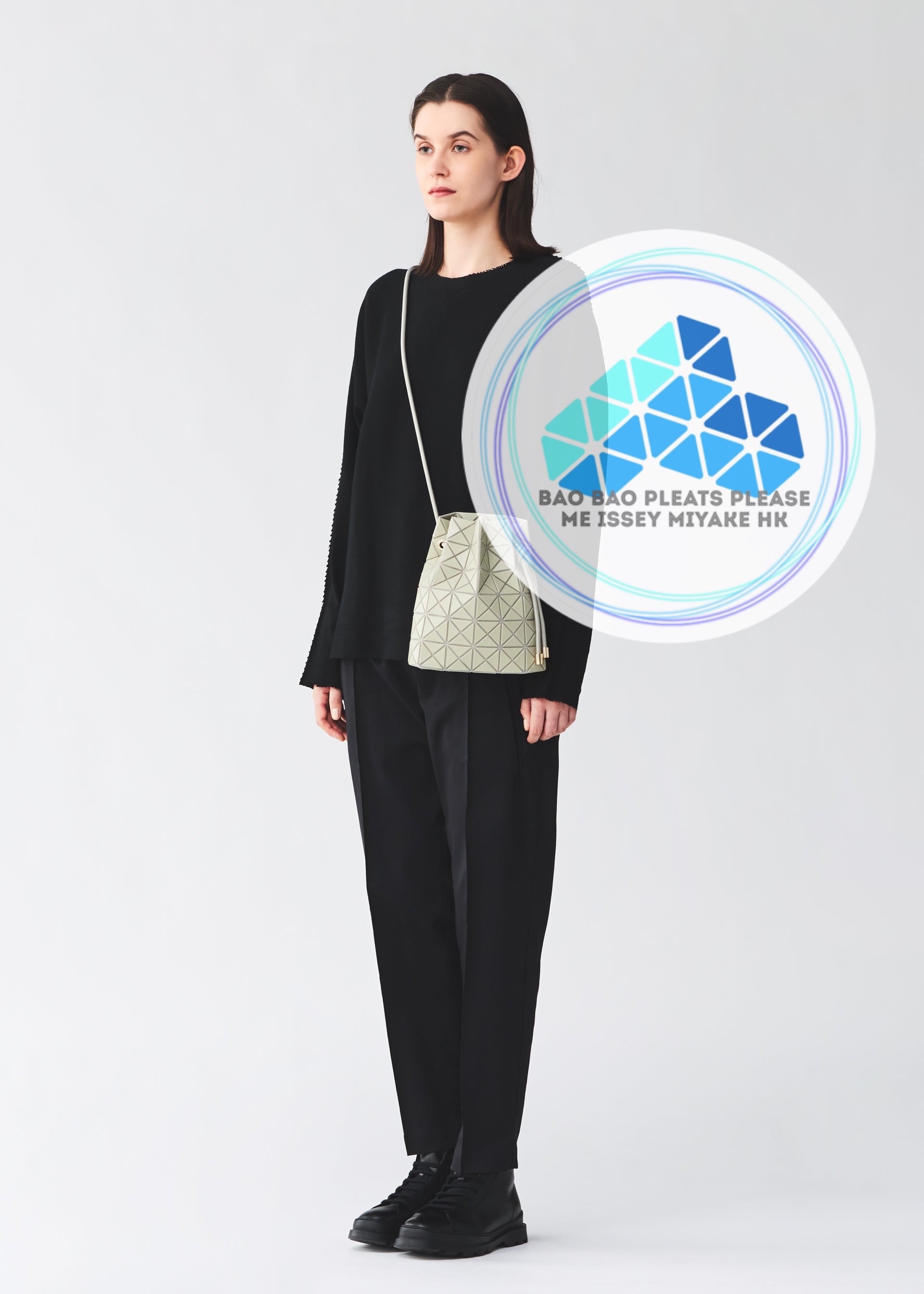  BAO BAO霧面束口索繩斜孭袋Wring Clay drawstrings bag