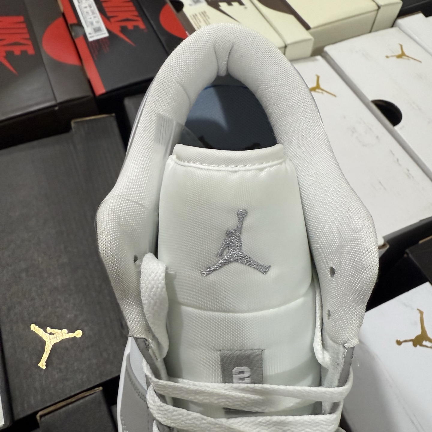 Nike Air Jordan 1 Low "Wolf Grey" DC0774-105