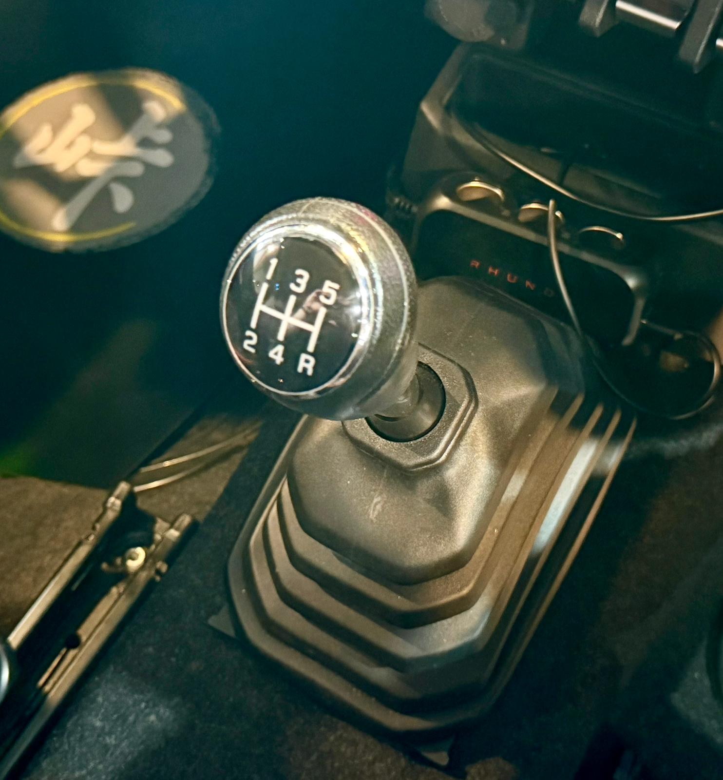 Suzuki JIMNY 1.5 4WD 5MT 2019