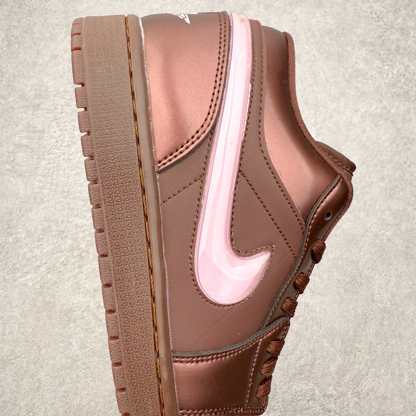 Air Jordan 1 Low HQ3458-142