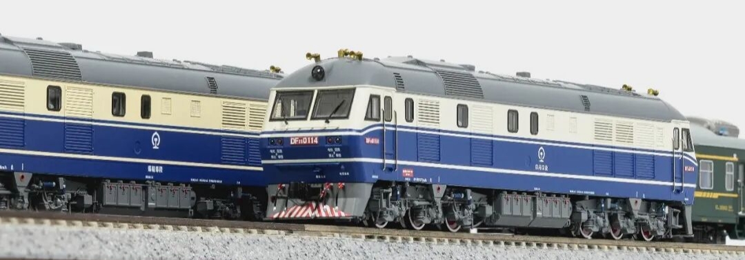 東風11 N規（1：160）電動火車模型